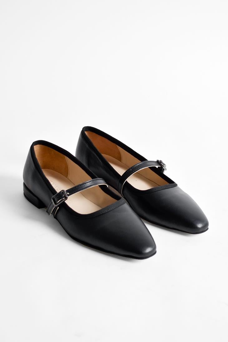 SHOES&MOREDELFINADELFINA - Siyah Deri - Babet