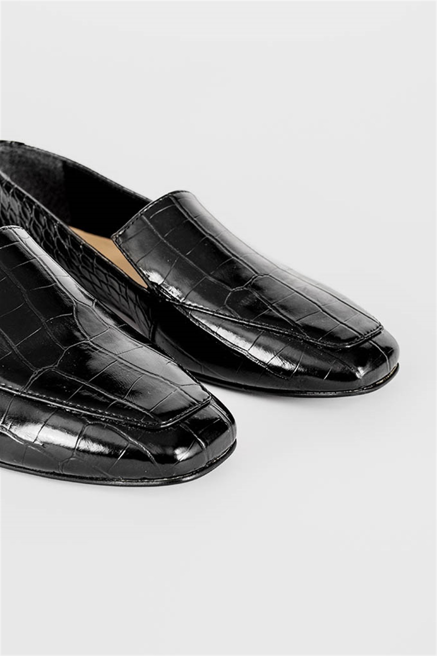CHIKO - Siyah Croco Deri - Loafer