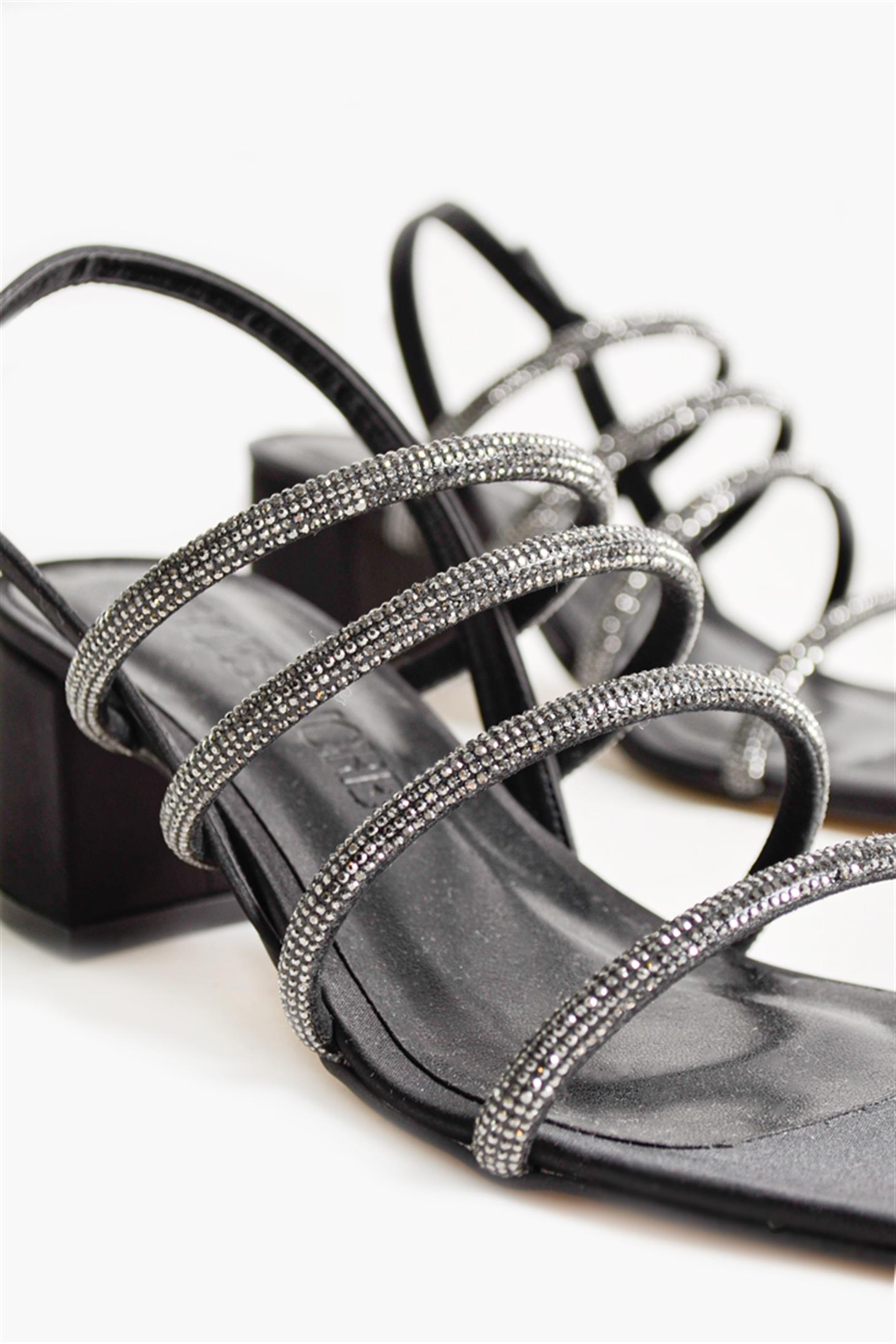 SHOES&MOREETTNA ETTNA  - Siyah Saten  - Topuklu