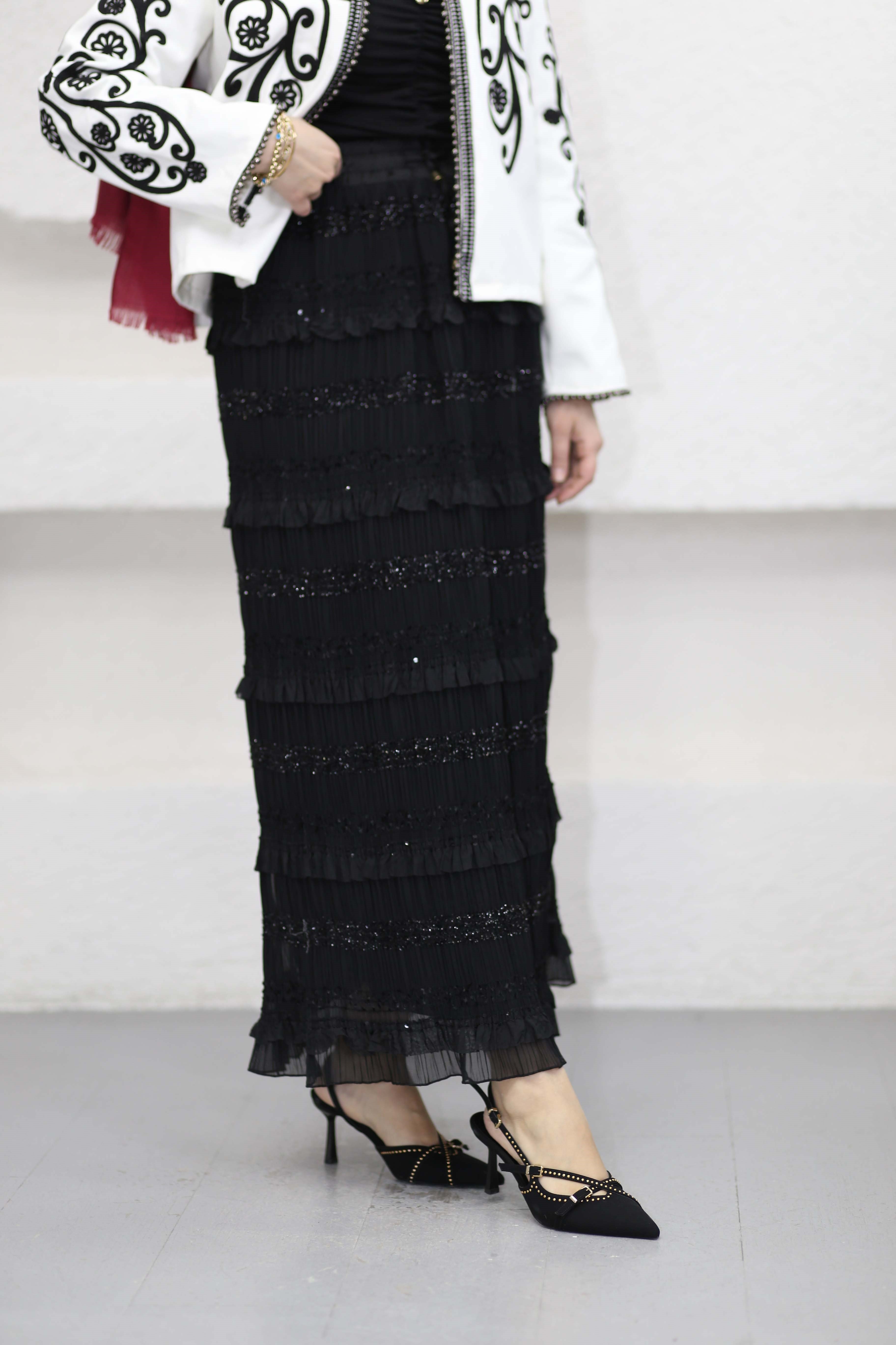 Hare Etek Siyah 1519