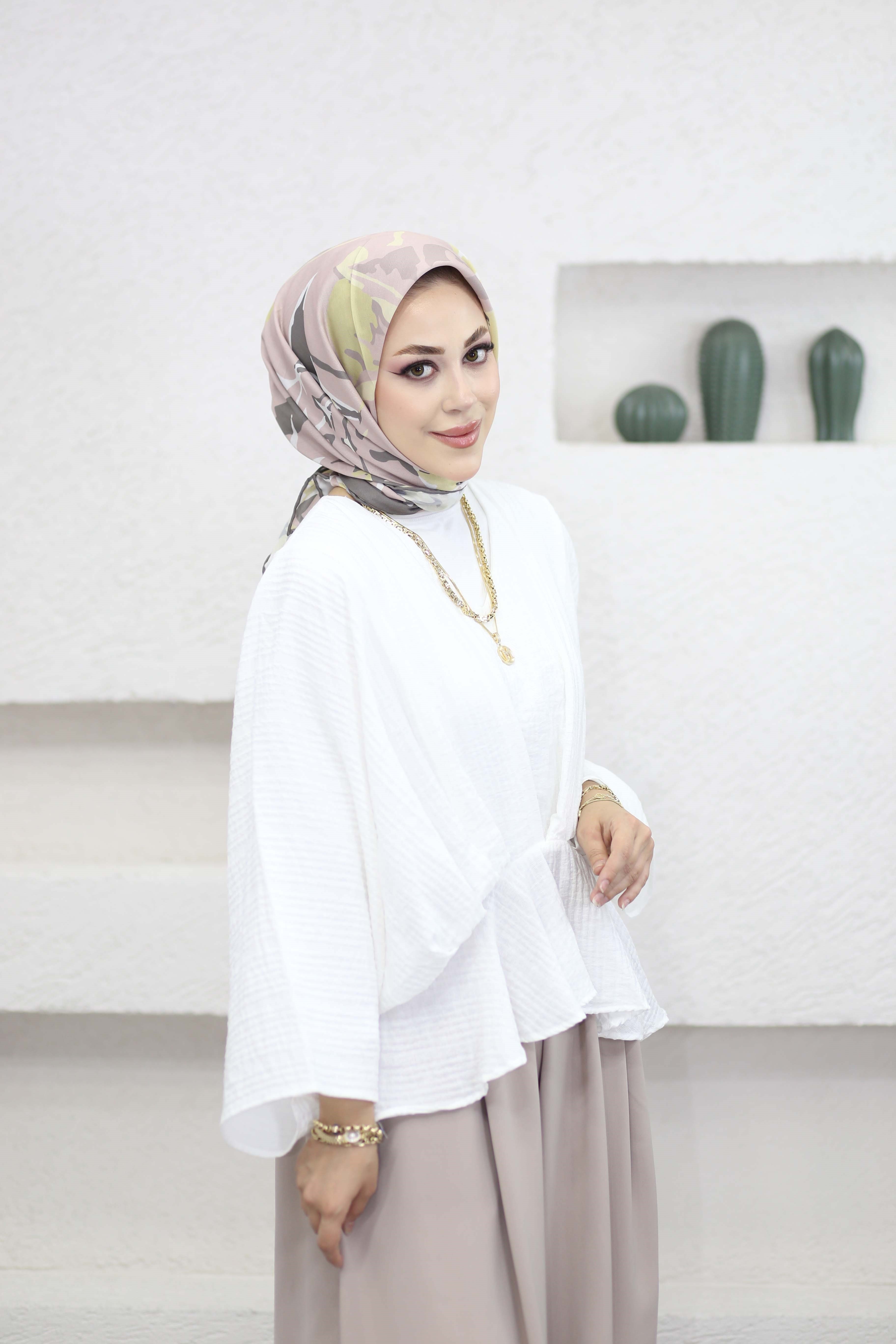 Esma Bluz Beyaz 2230