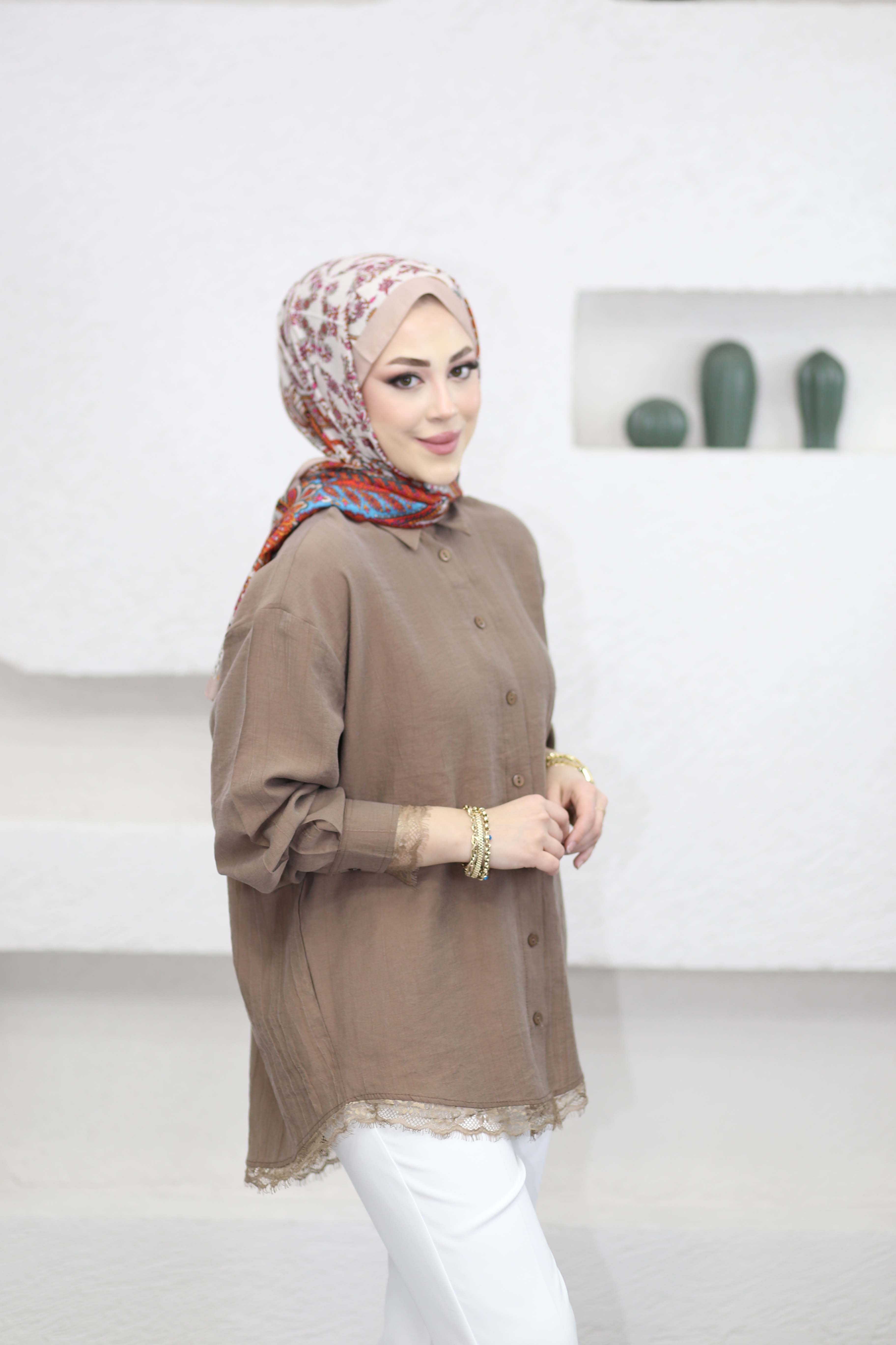 Dantel Detaylı Gömlek Kahverengi 5794