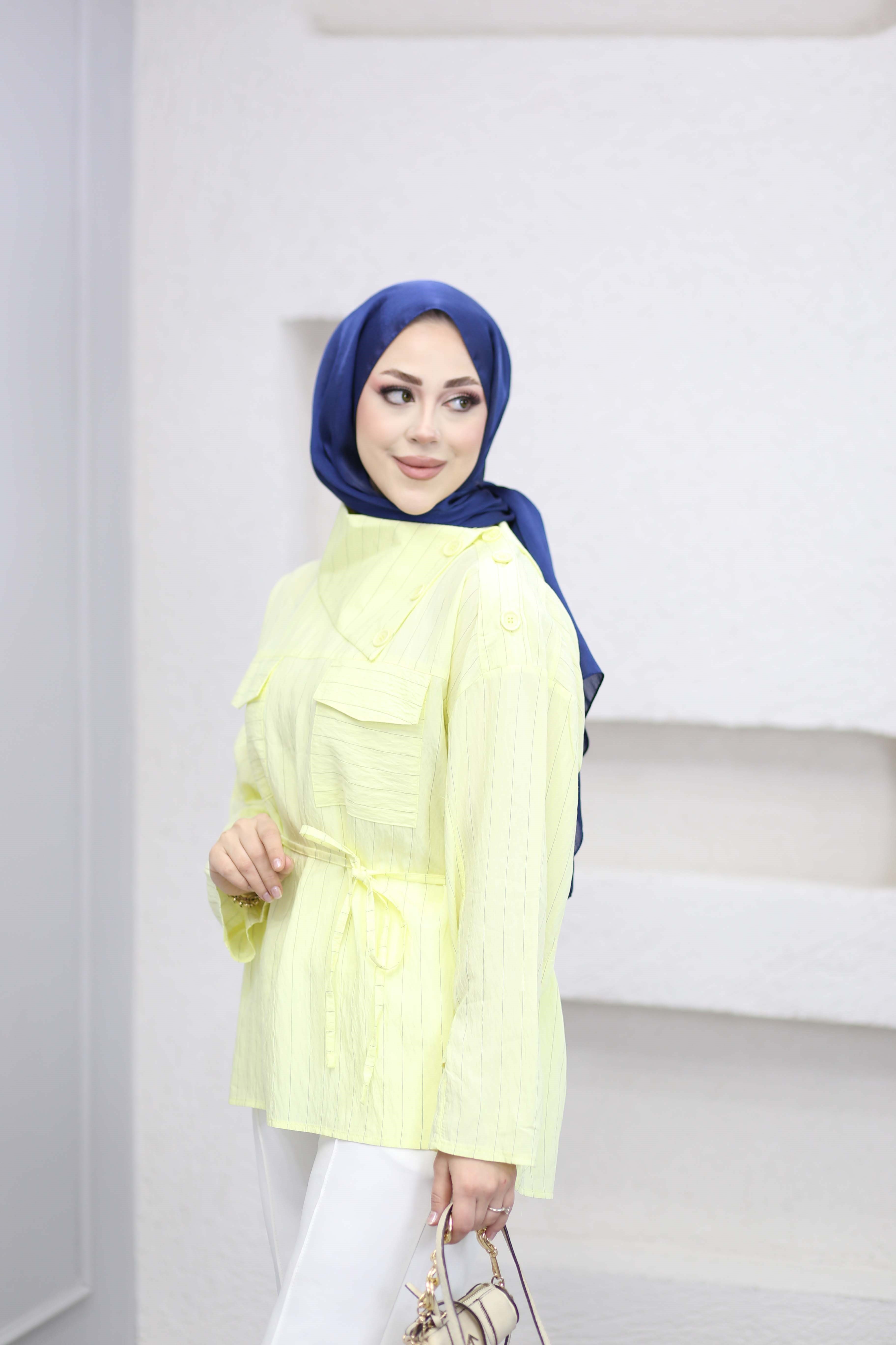 Yakası Düğmeli Çizgili Gömlek Sarı 3371