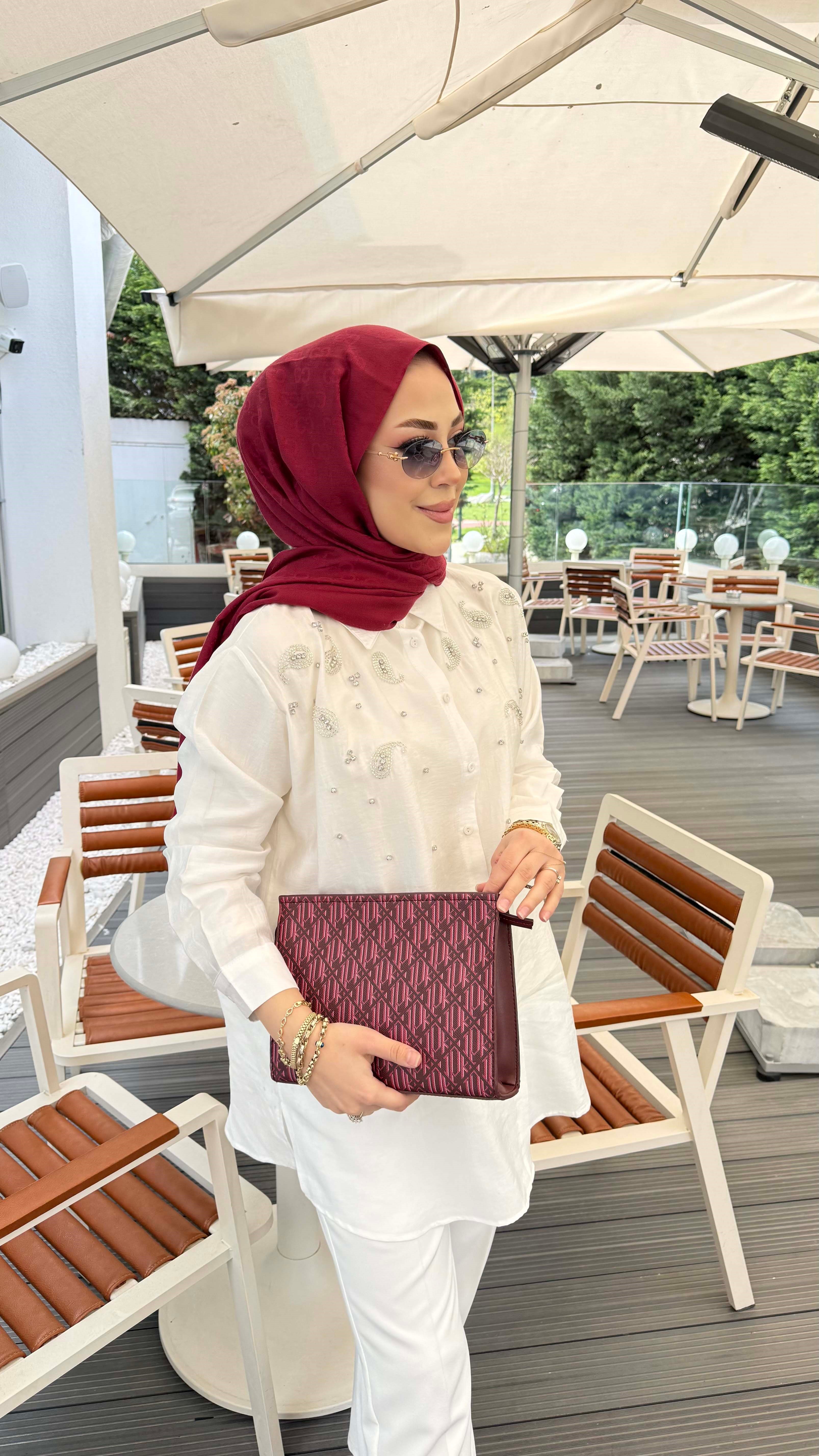 Taş İşleme Detaylı Gömlek Beyaz 3387