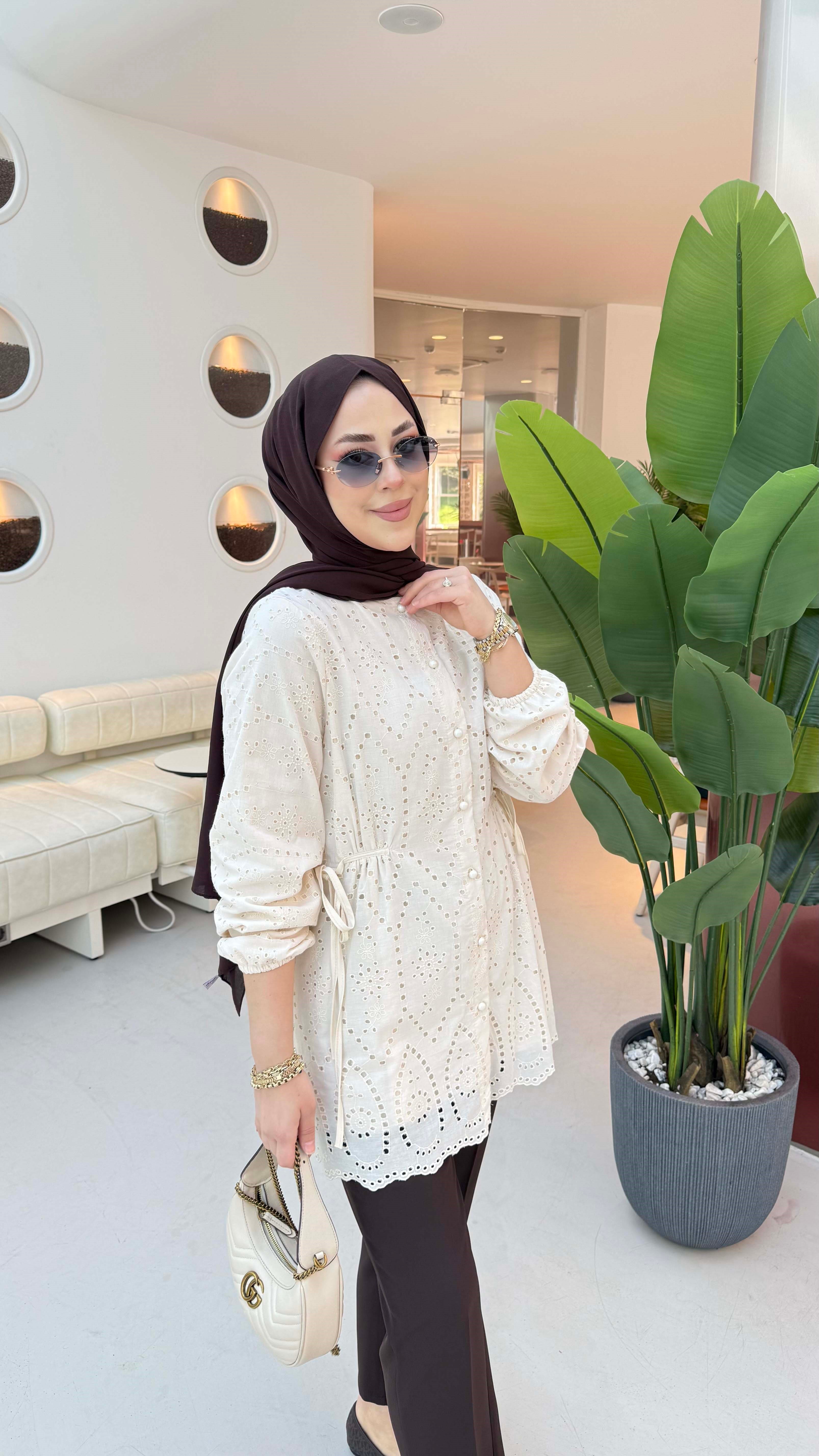 Lazer Kesim Güpür Gömlek Bej 7015