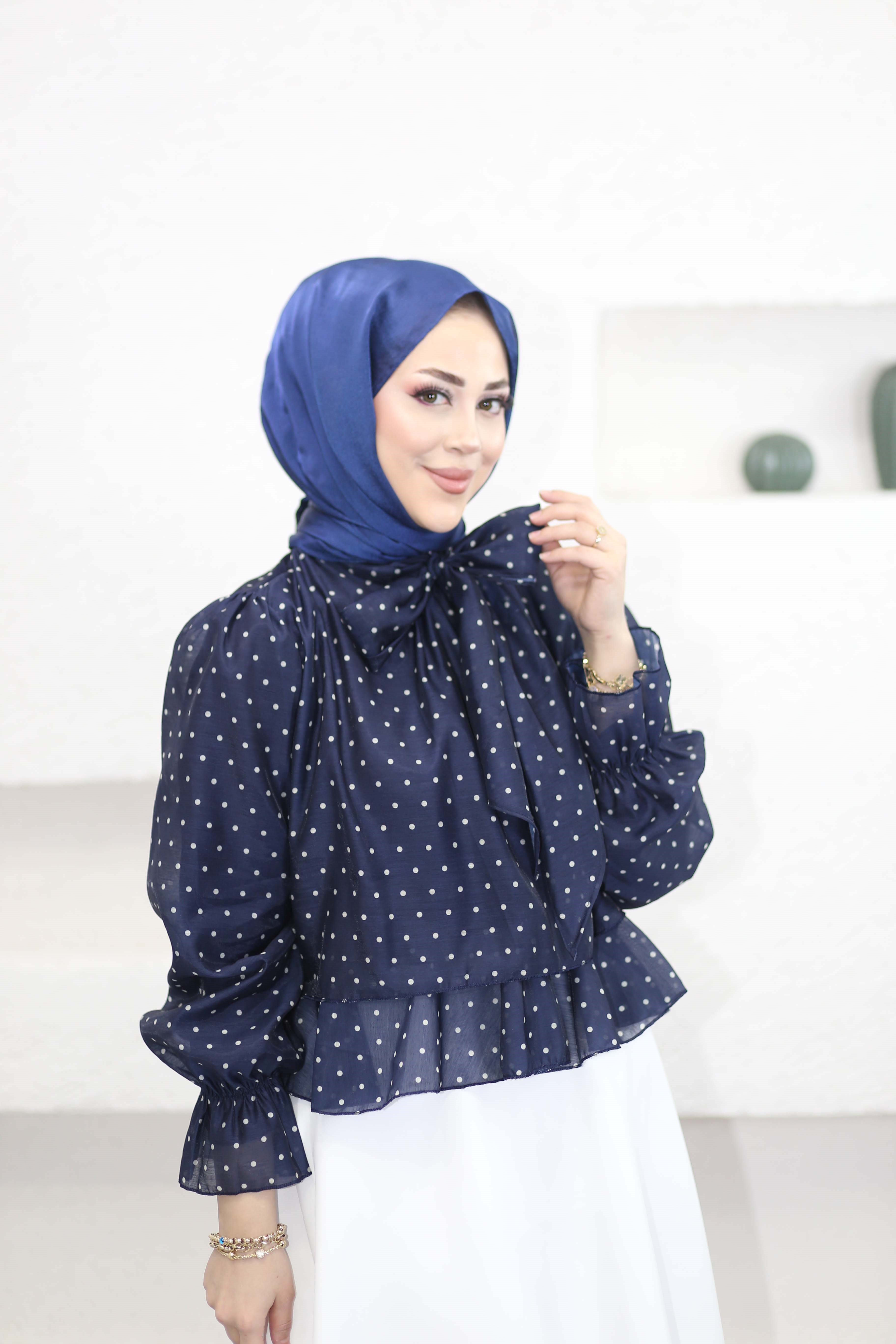 Arkası Fularlı Puantiye Tunik Lacivert 24401