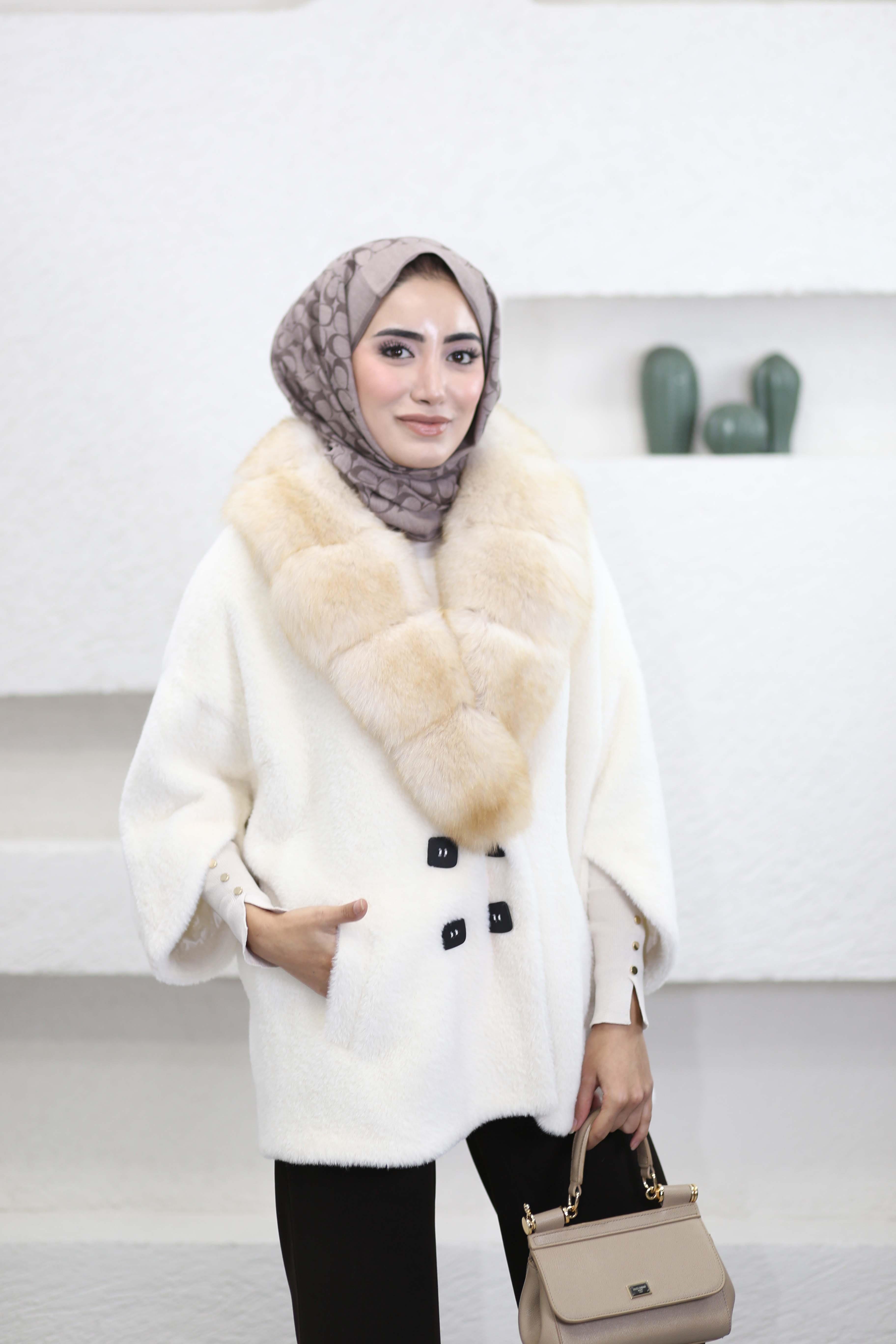 Kürk Ve Düğme Detaylı Angora Kaban Ekru 7293