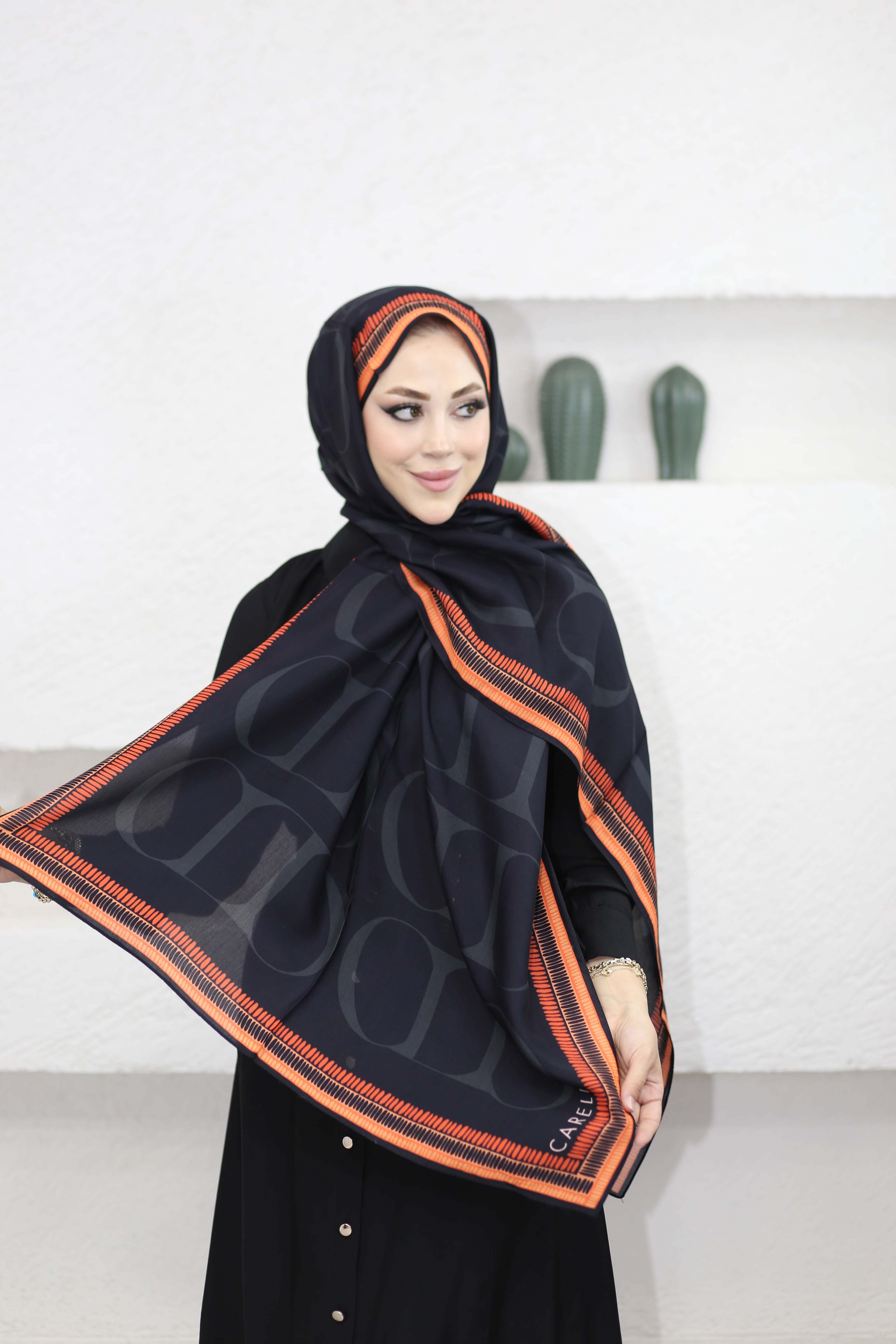 Side Monogram Floş Şal Siyah 7518
