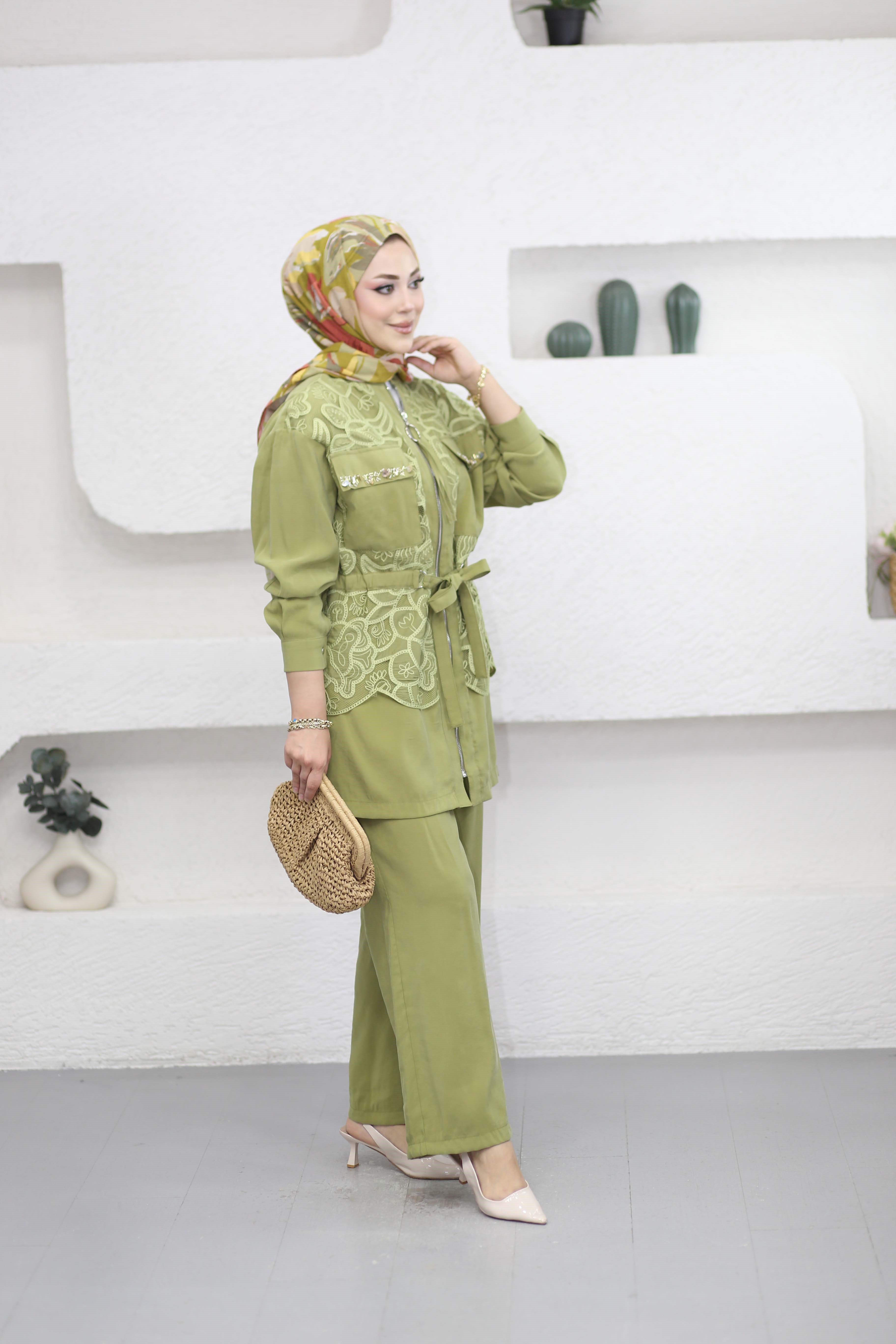 Güpür Detaylı Tencel Takım Yeşil 1569