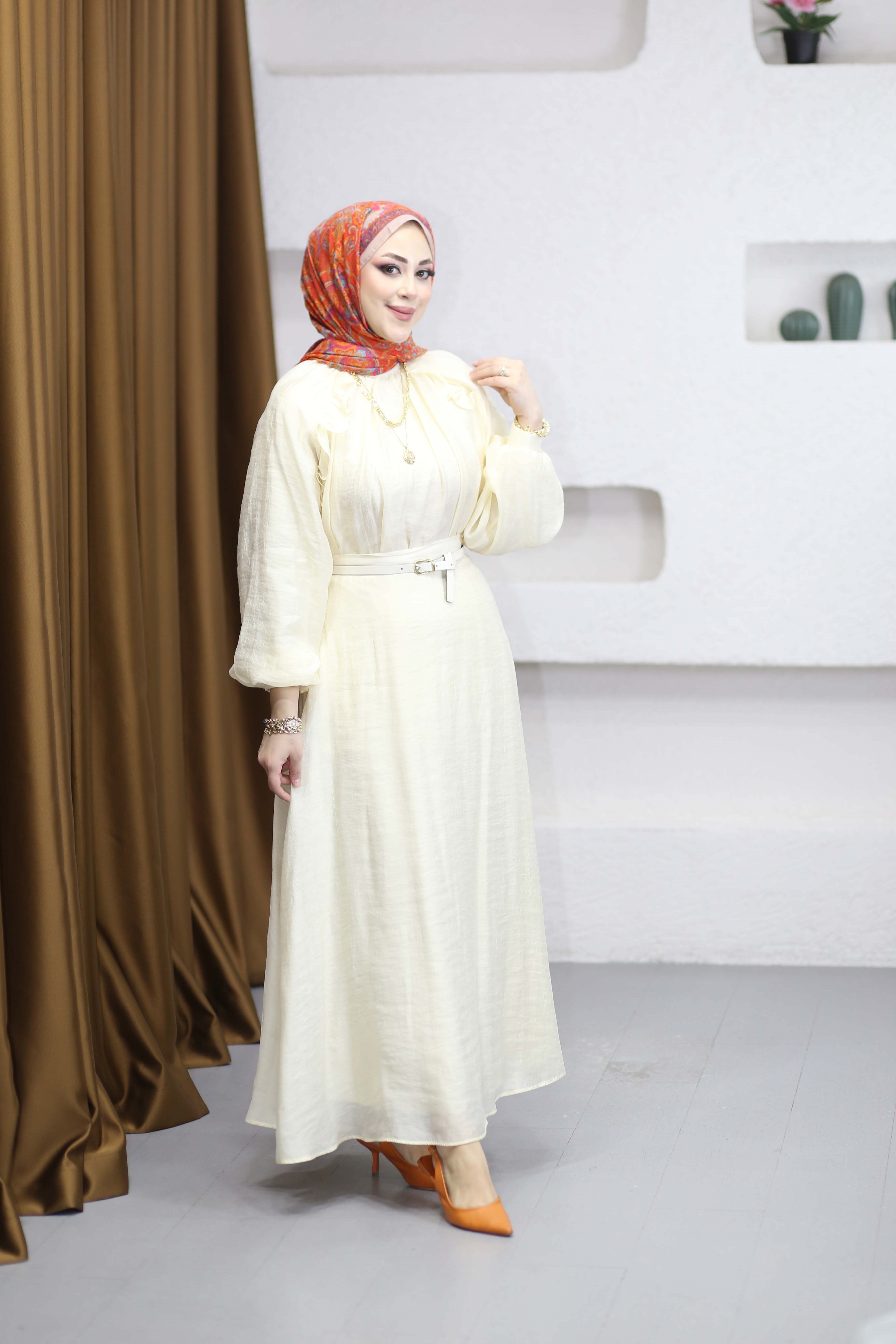 Hadise Takım Krem 3207