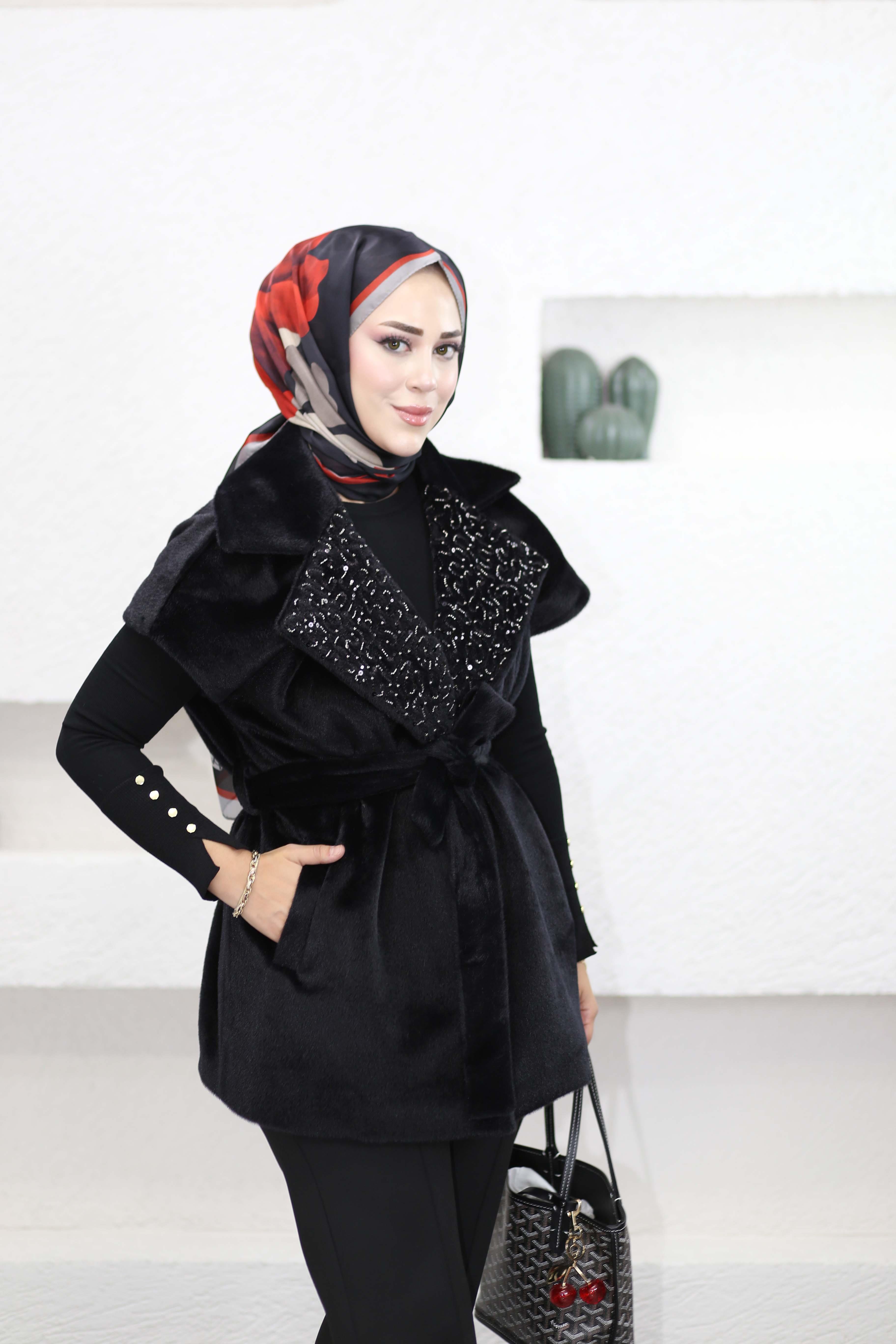 Pullu Yelek Siyah 51220