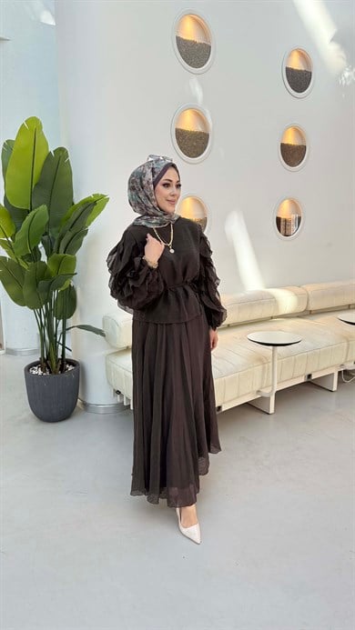 Kol Fırfır Detaylı Takım Kahverengi 22861