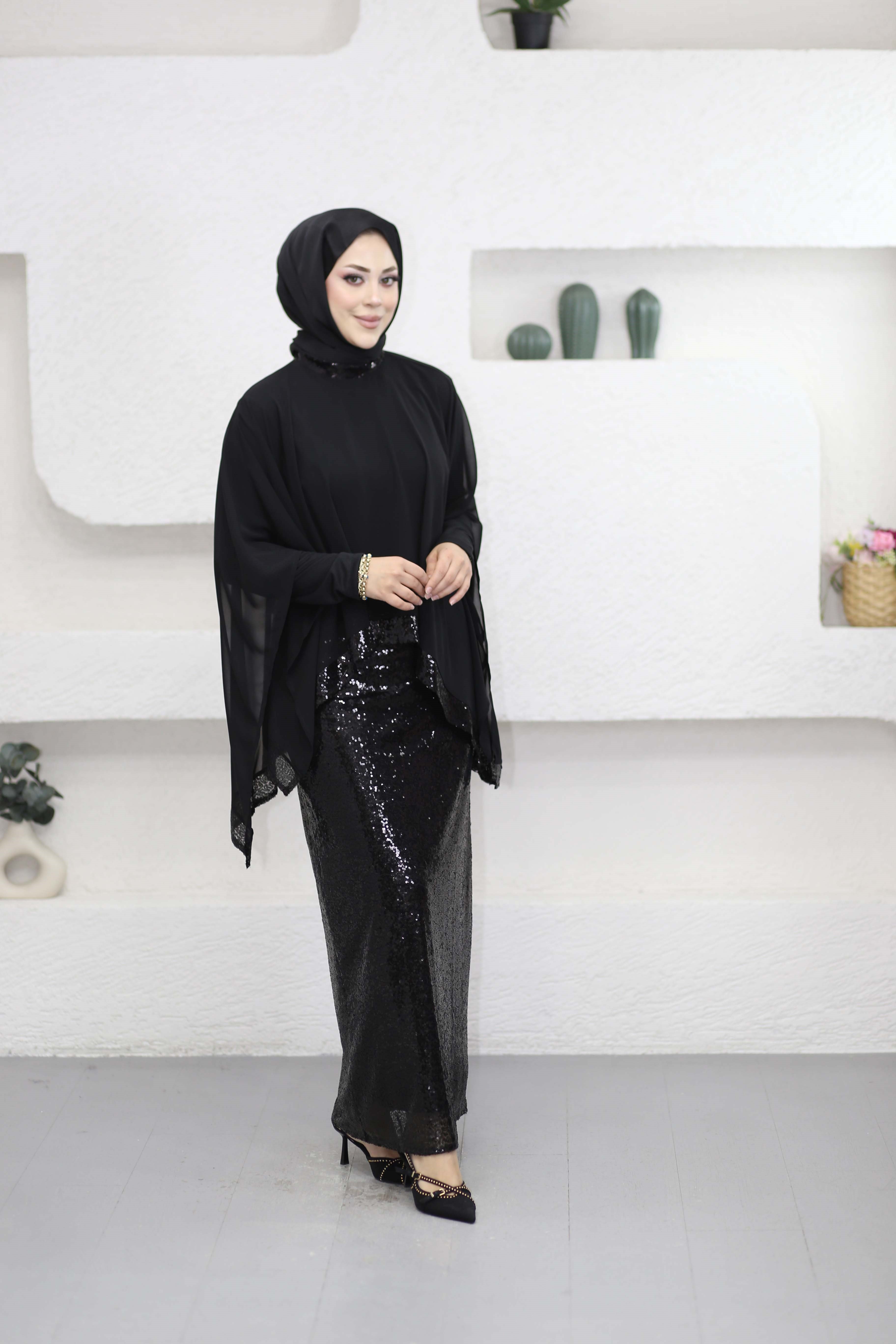 Pelerinli Payet Elbise Siyah 9449