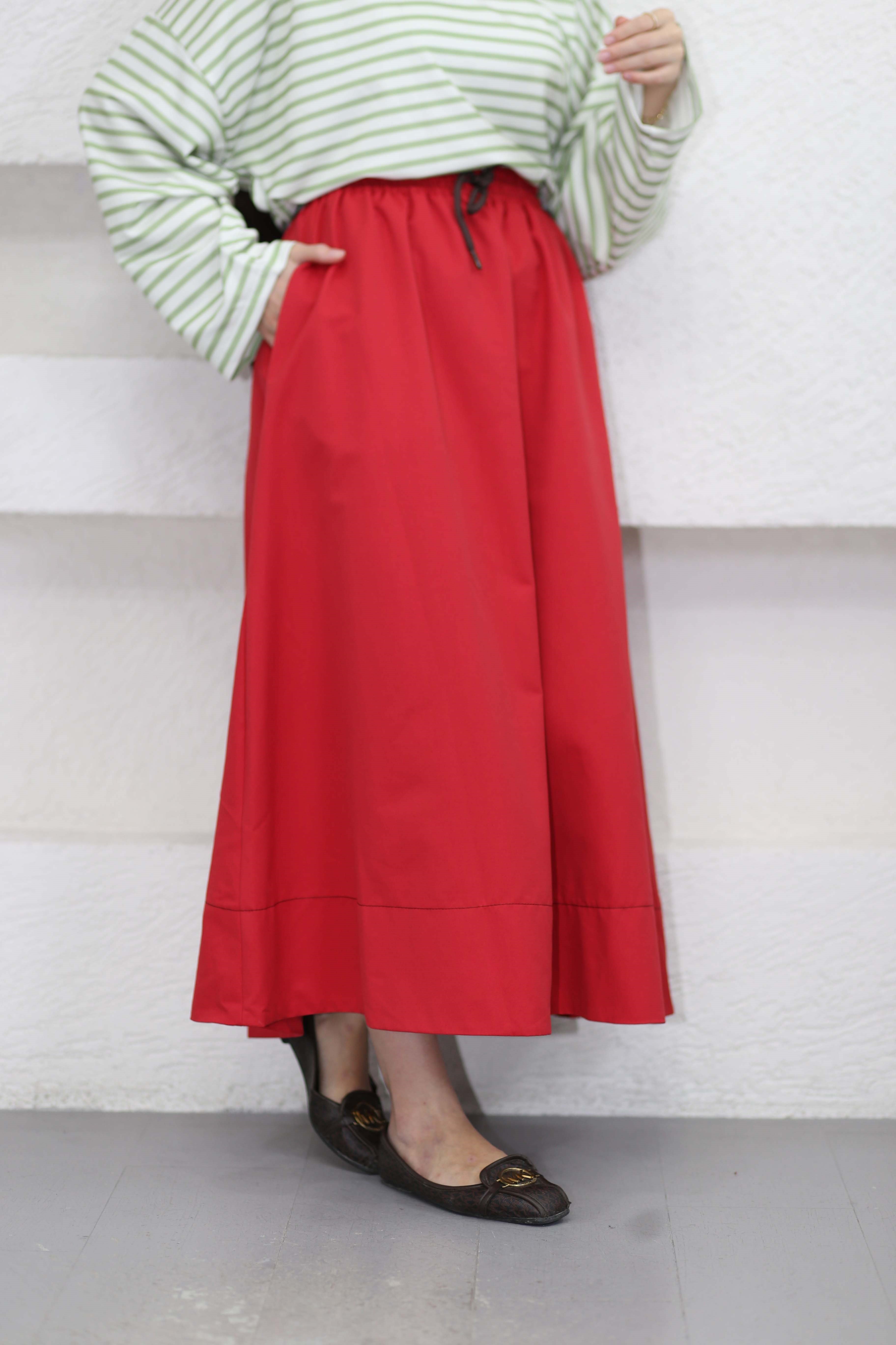 Beli Lastikli Gabardin Etek Kırmızı 7014