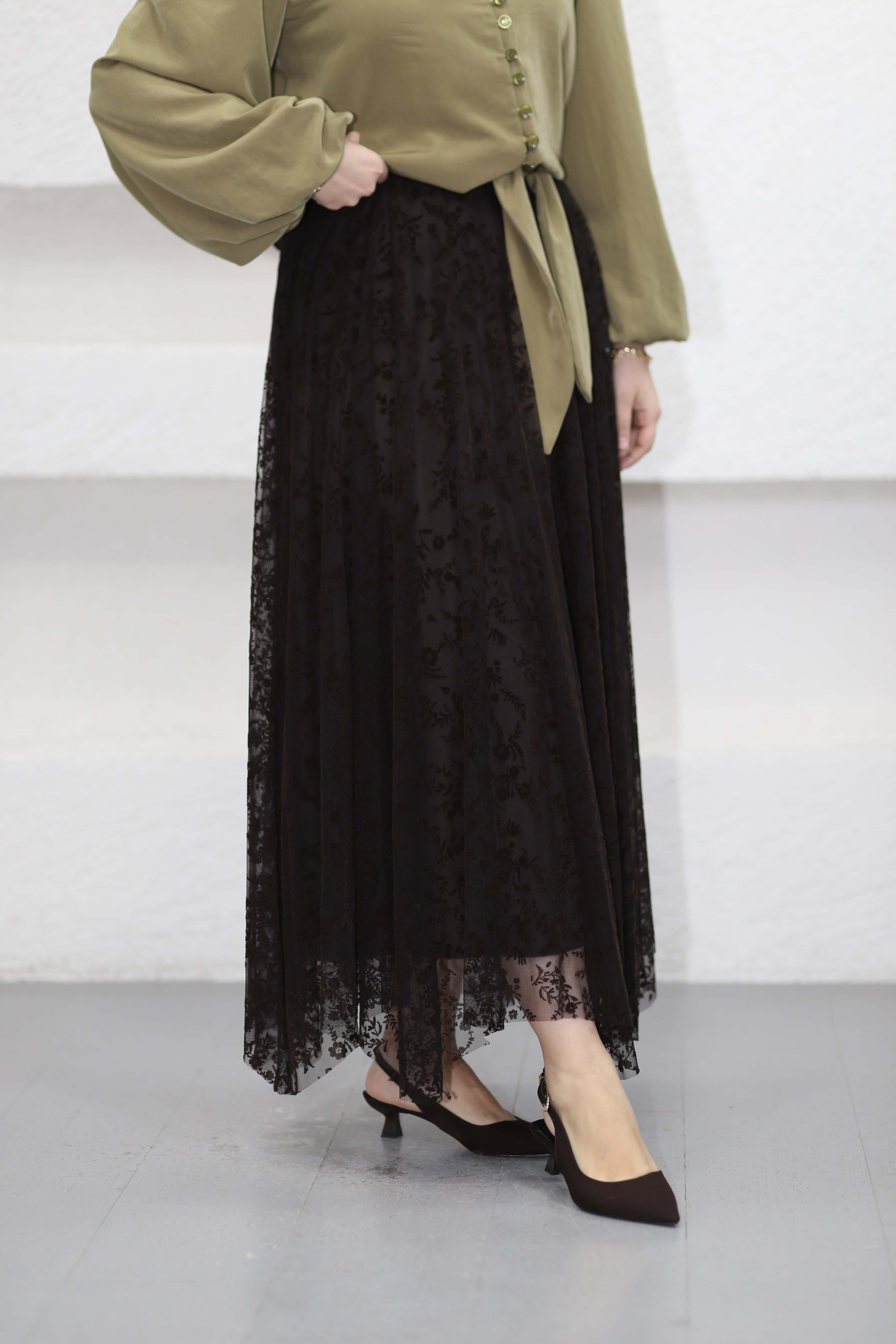 Yaprak Desen Tül Etek Kahverengi 1070