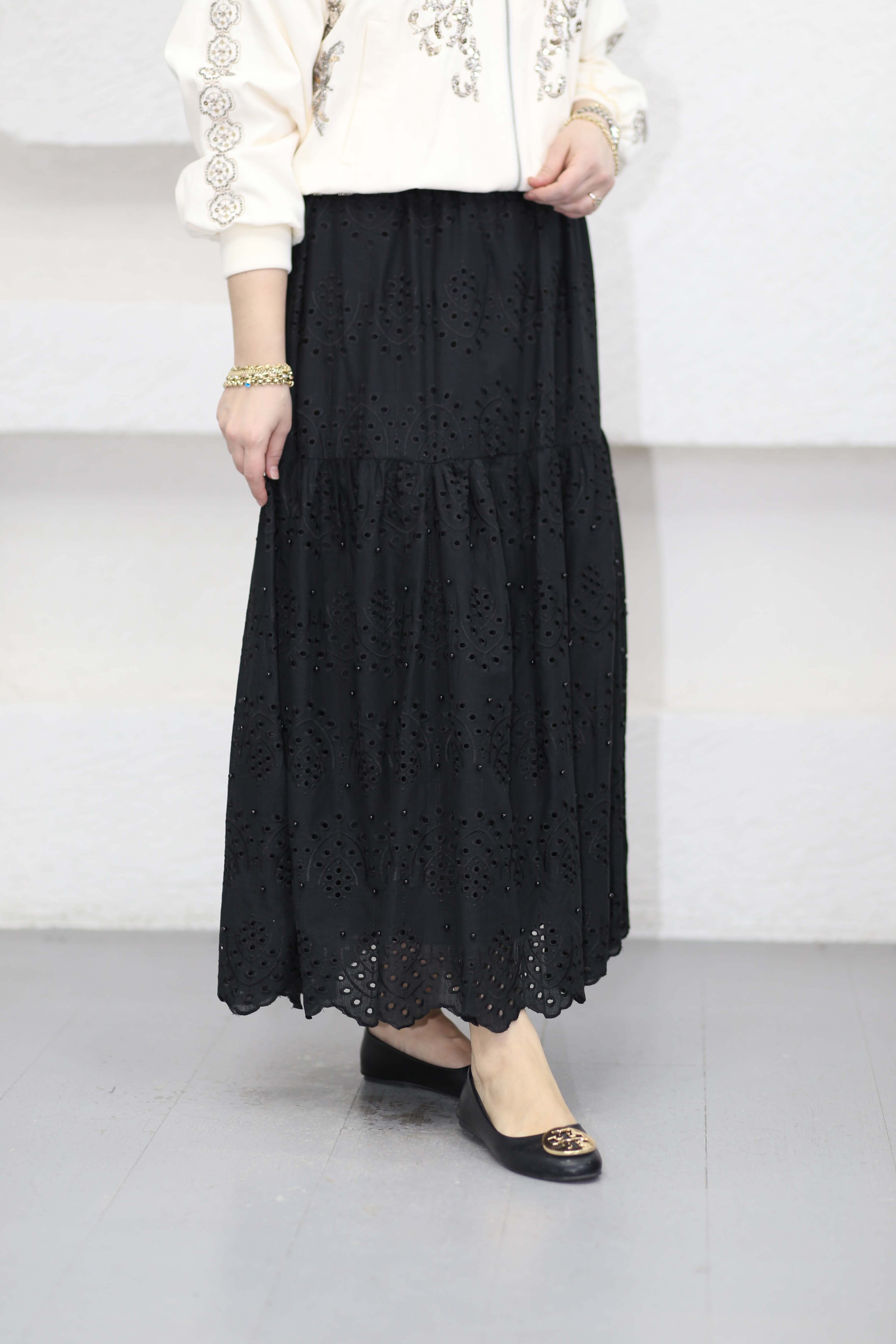 İnci Detaylı Güpür Etek Siyah 1395