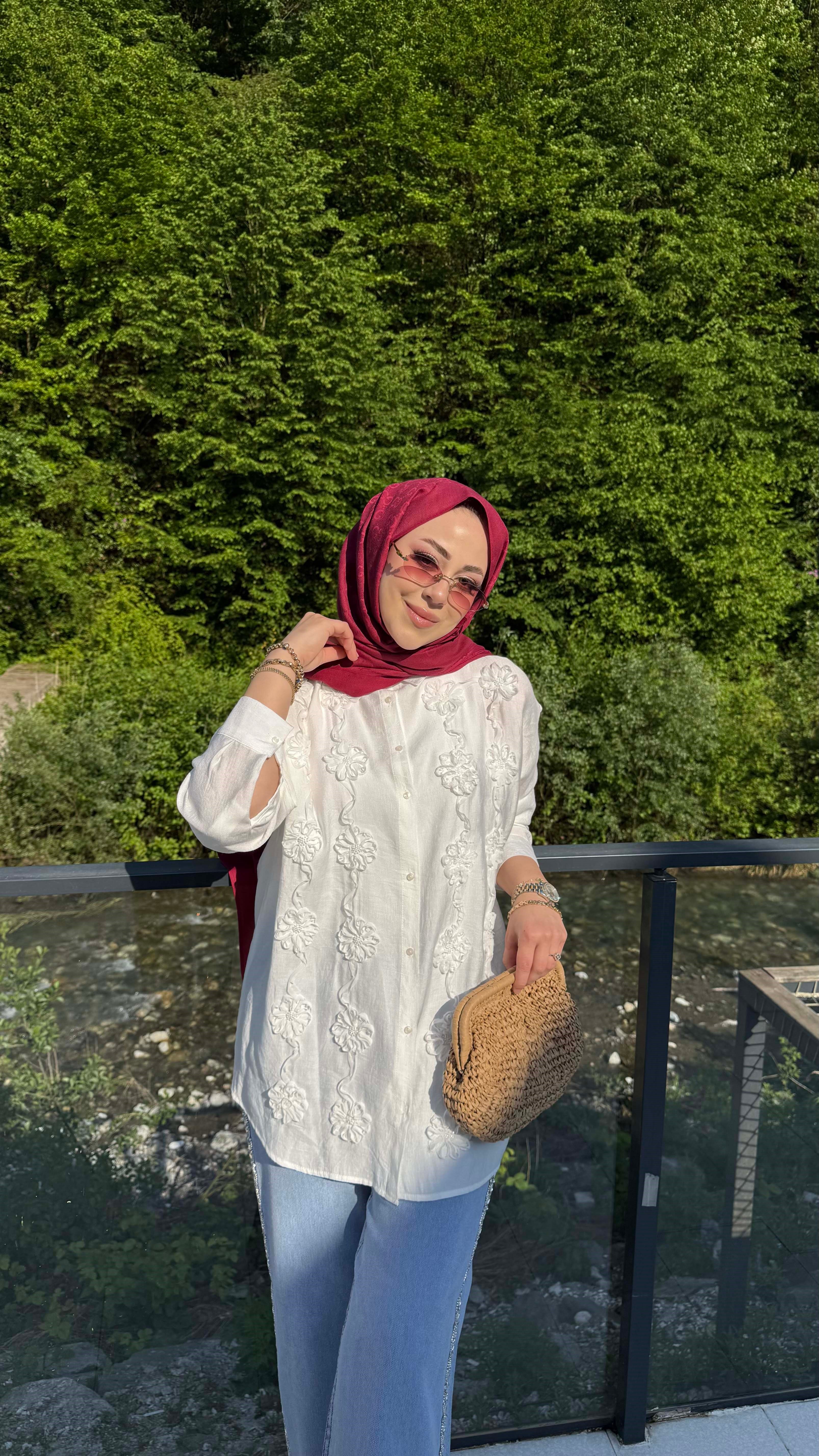 Çiçek Tüllü Gömlek Beyaz 5479