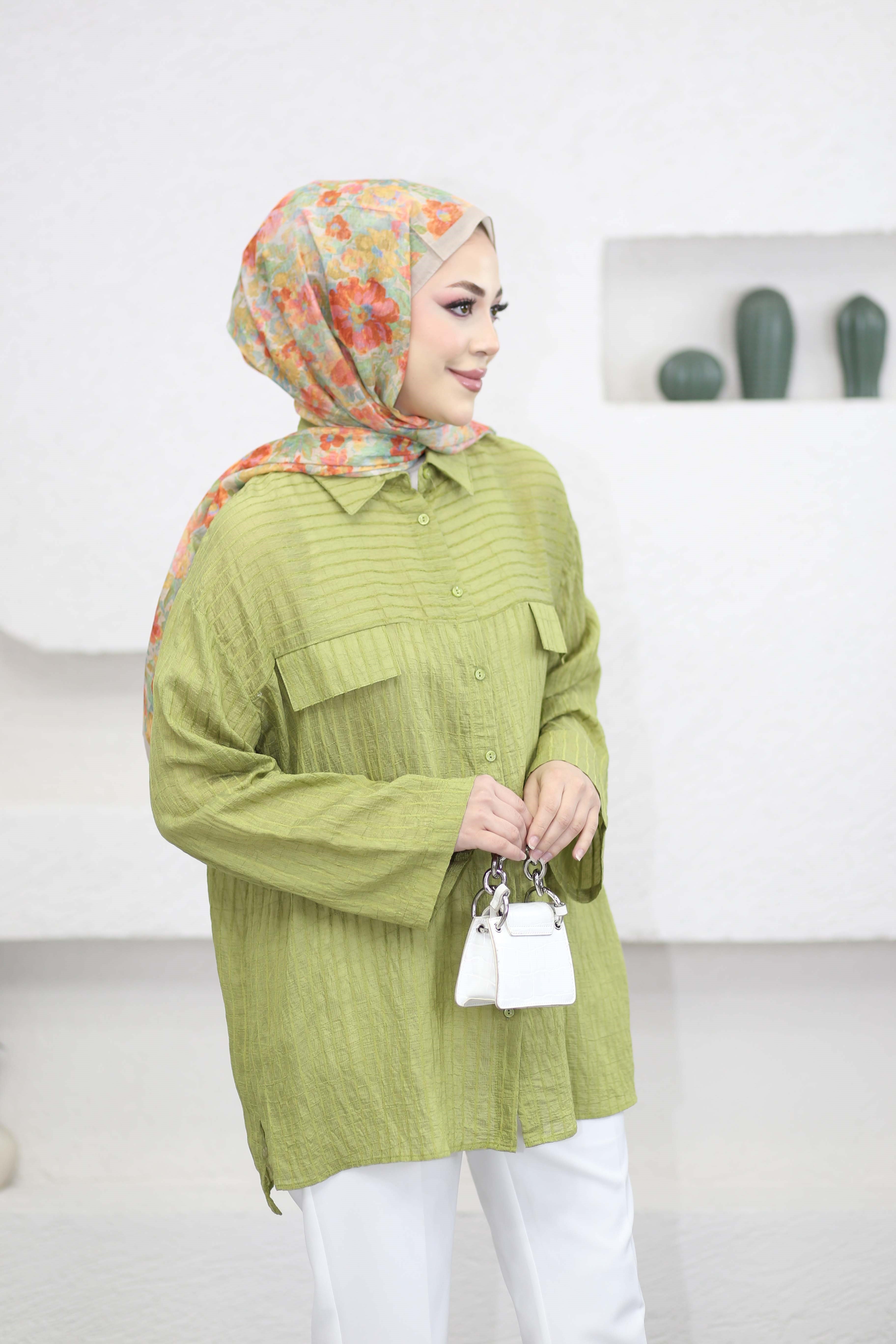 Cep Detaylı Kendinden Desenli Gömlek Yeşil 3379