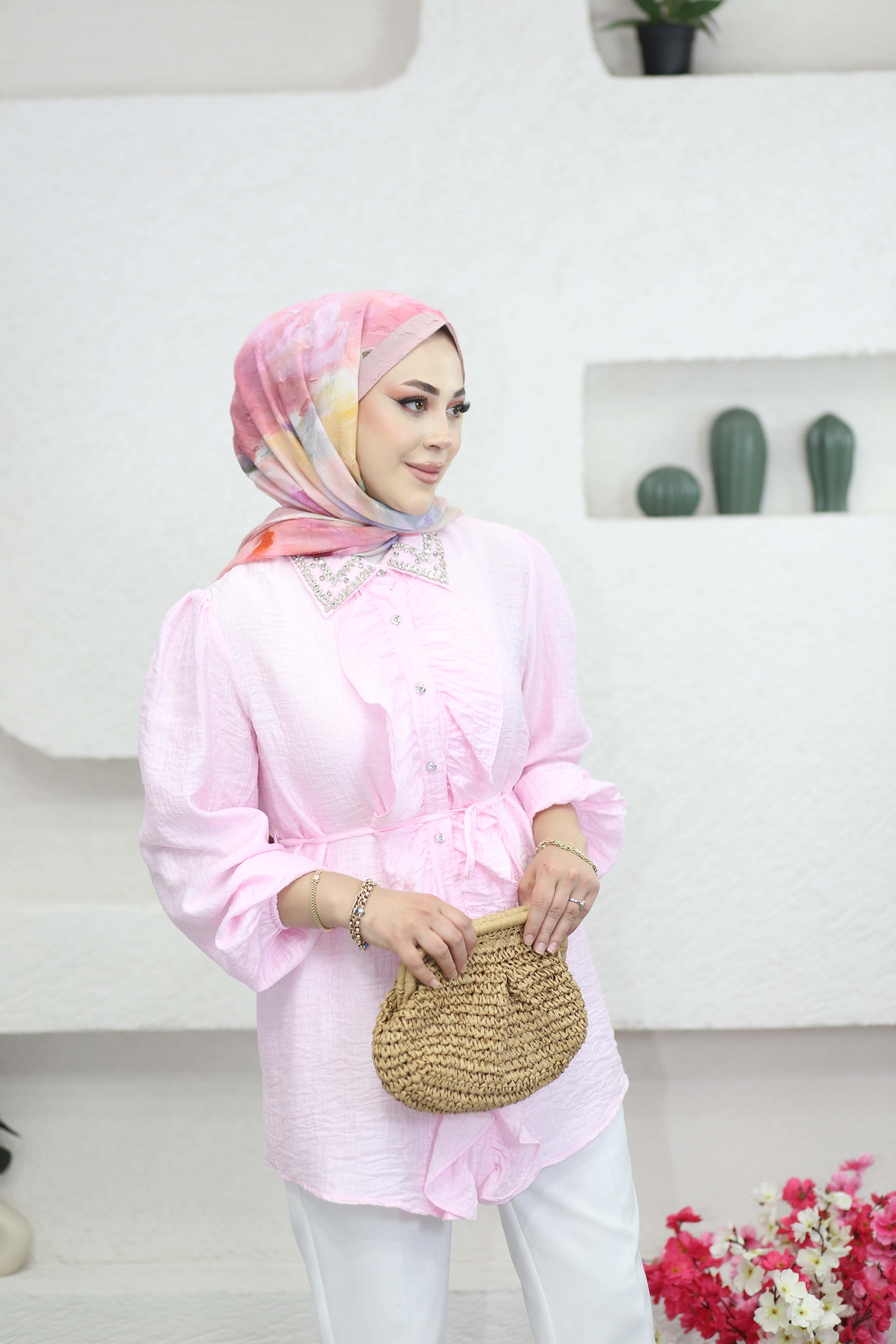 Taş Yaka Fırfırlı Gömlek Pembe 130324