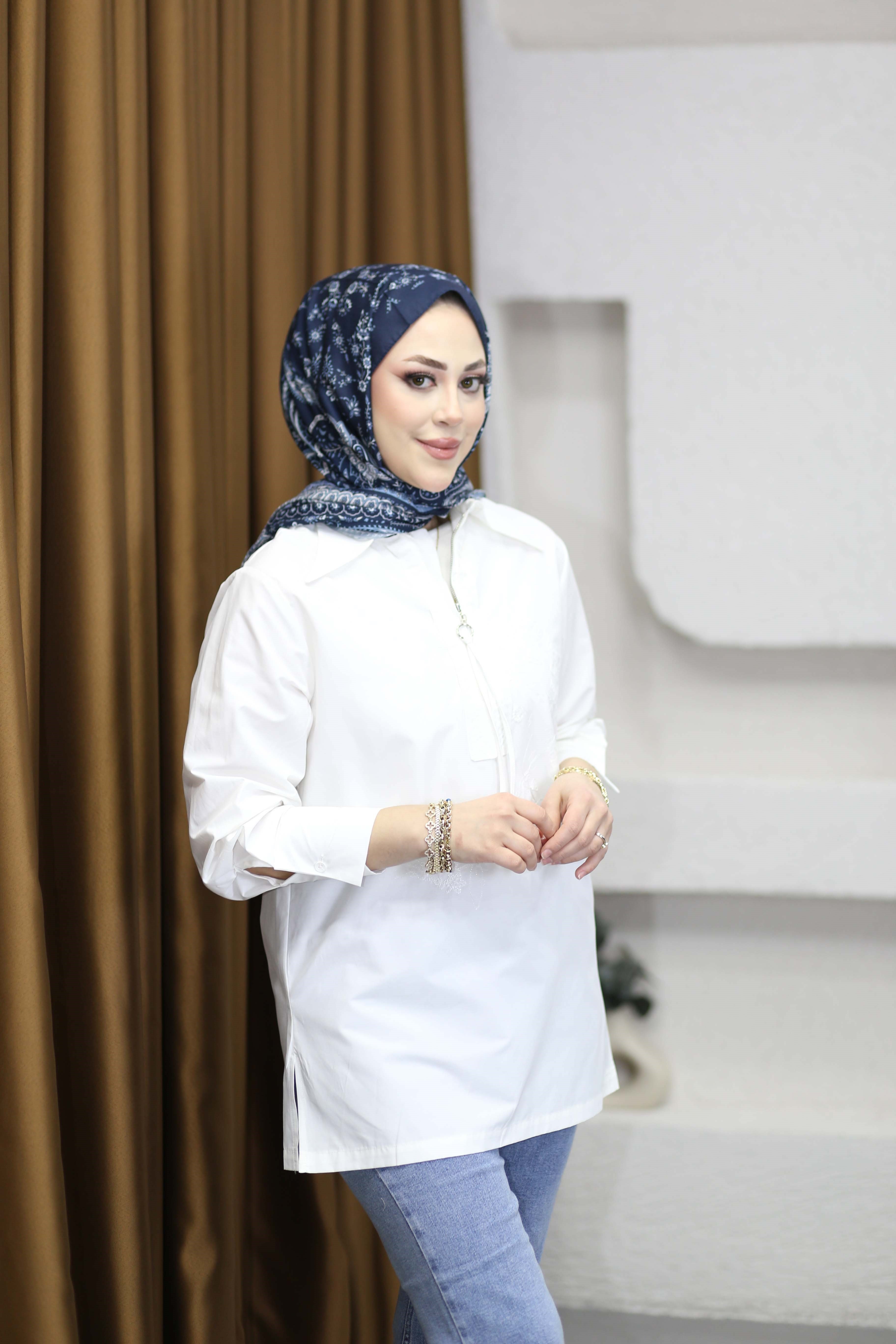 Fermuar Detaylı Nakışlı Gömlek Beyaz 260136