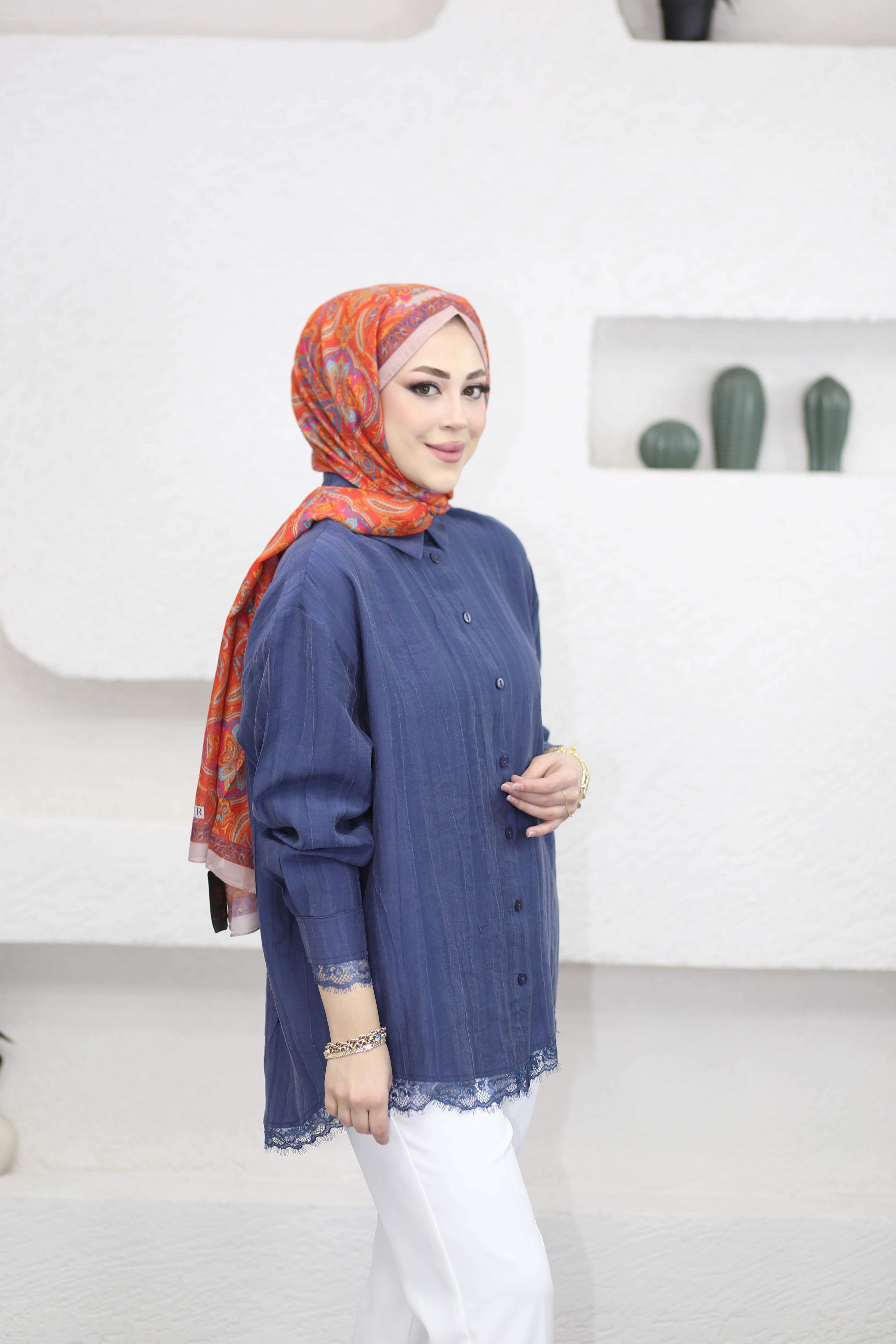 Dantel Detaylı Gömlek Lacivert 5794