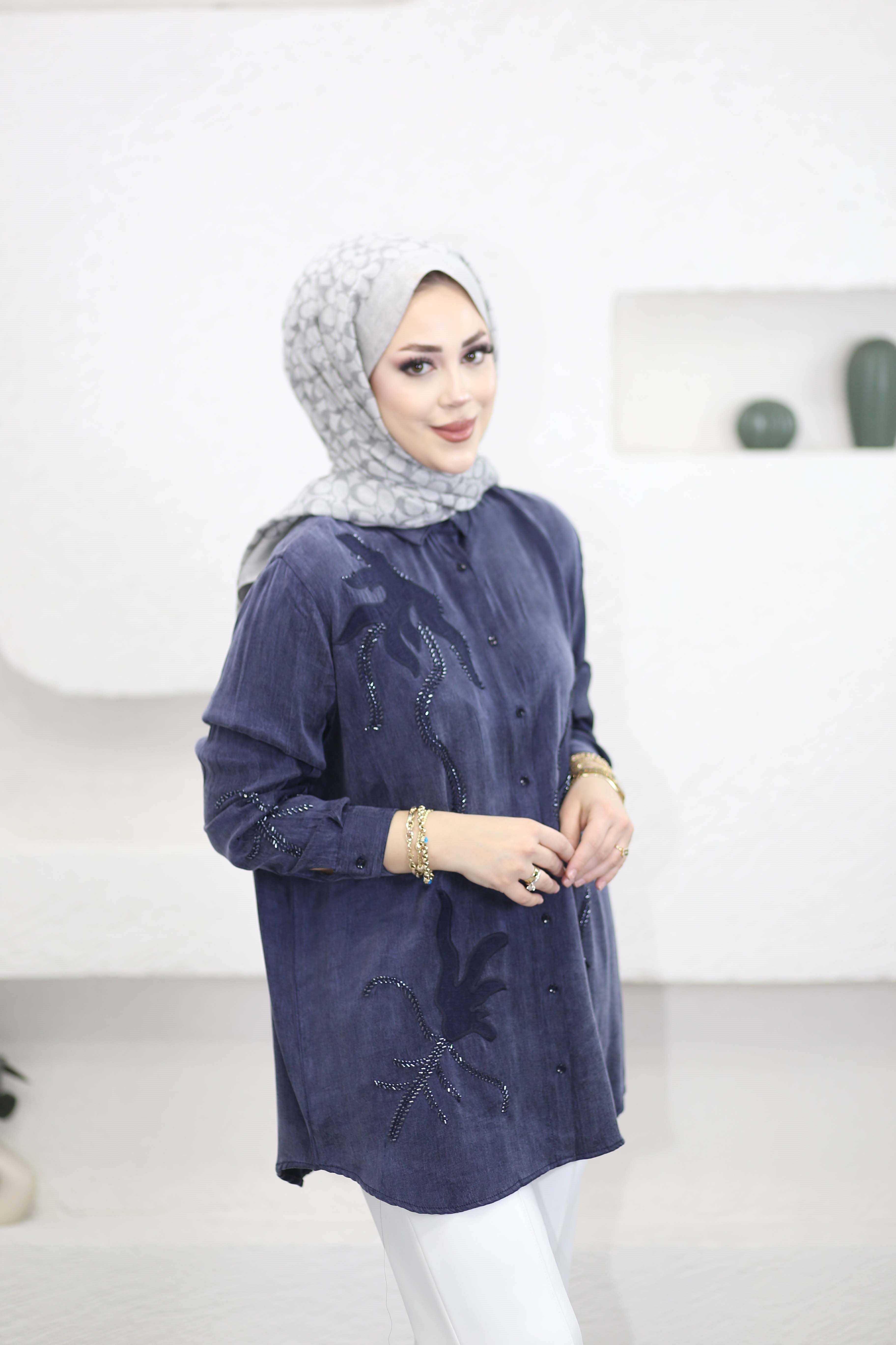 Nour Gömlek Lacivert 2106