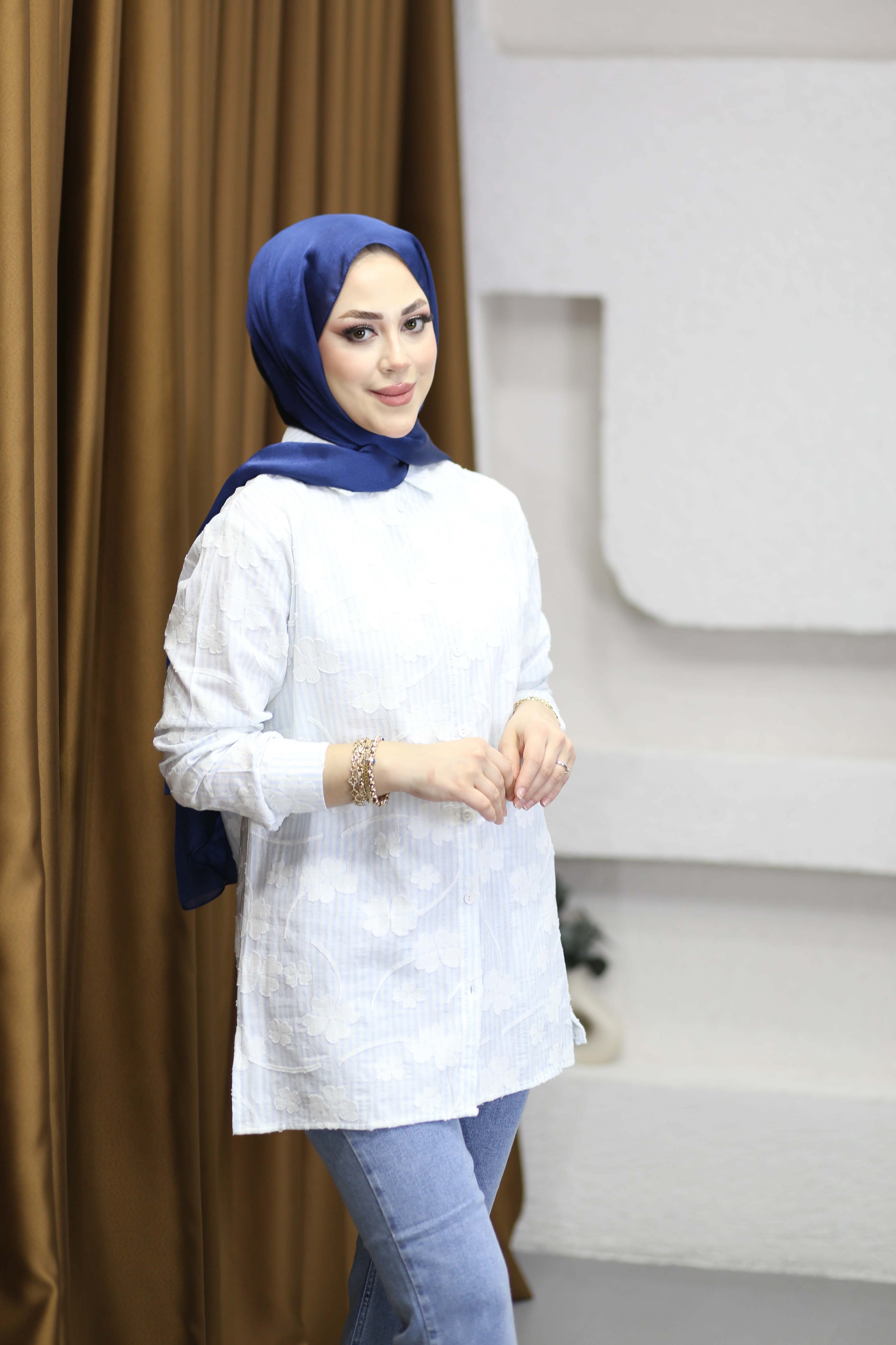 Çiçek Nakışlı Trend Gömlek Mavi 260142