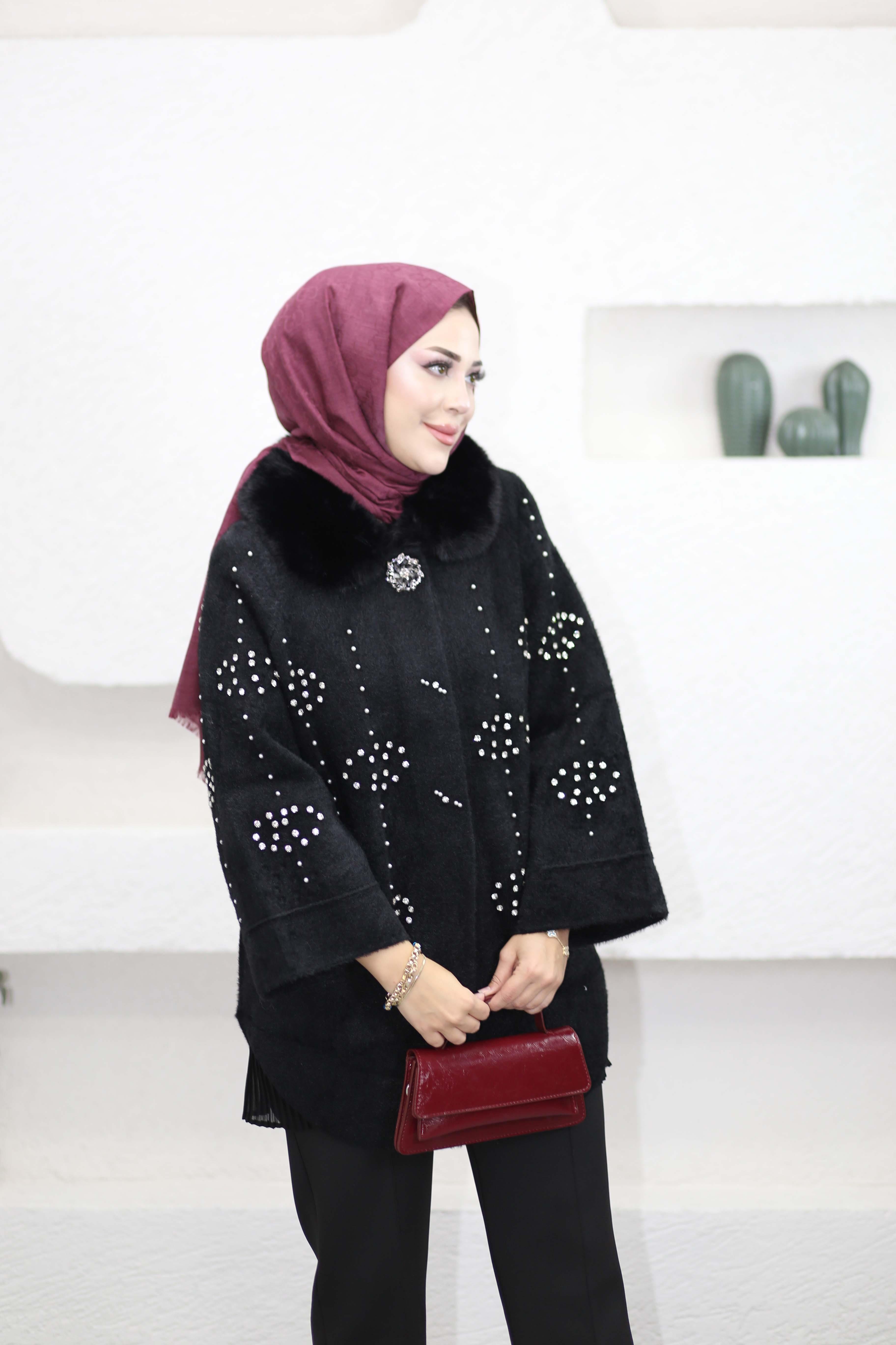 Angora Yakası Kürklü Taş Detaylı Hırka Siyah 140415