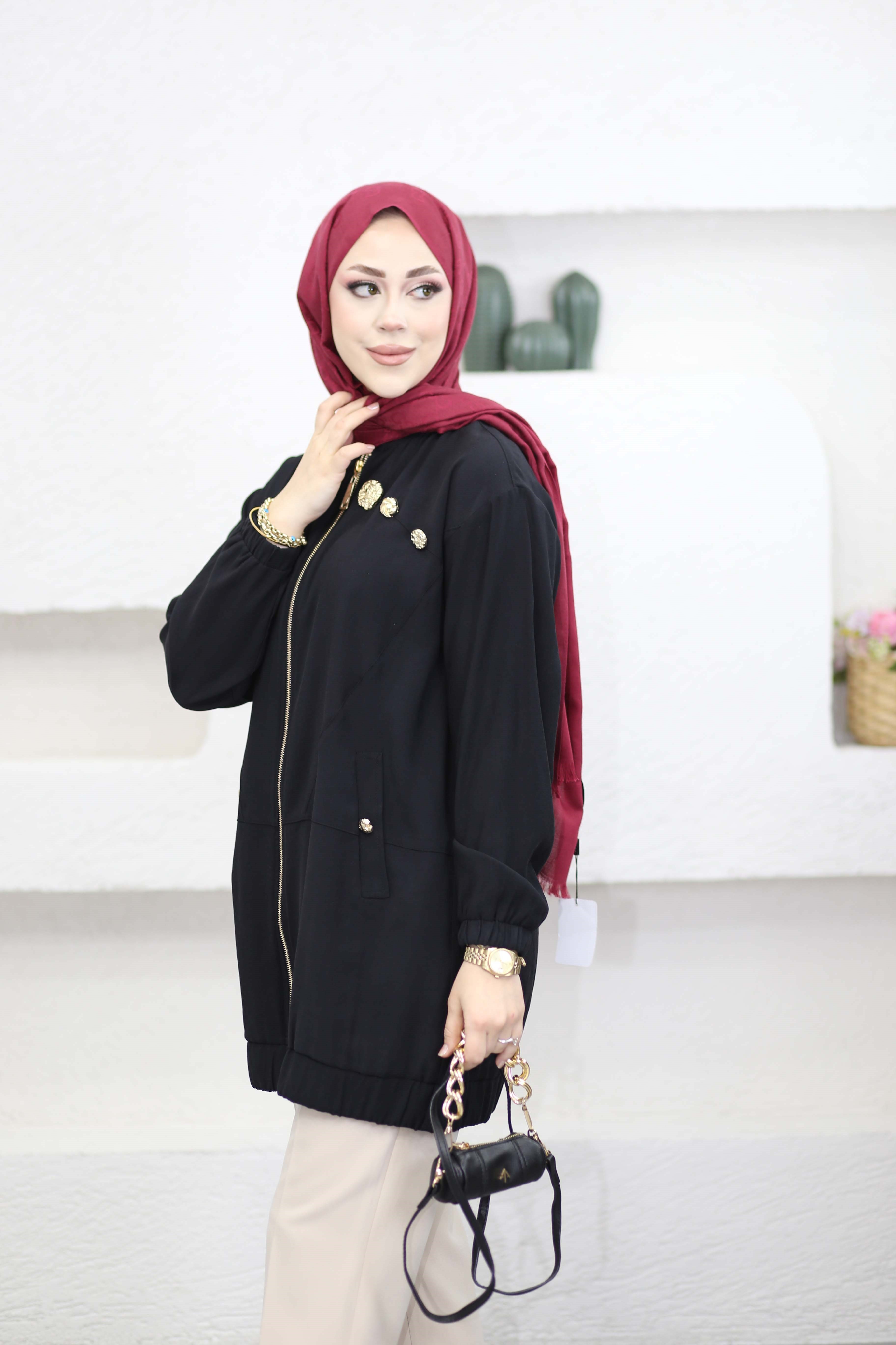 Gold Detaylı Kap Siyah 1524