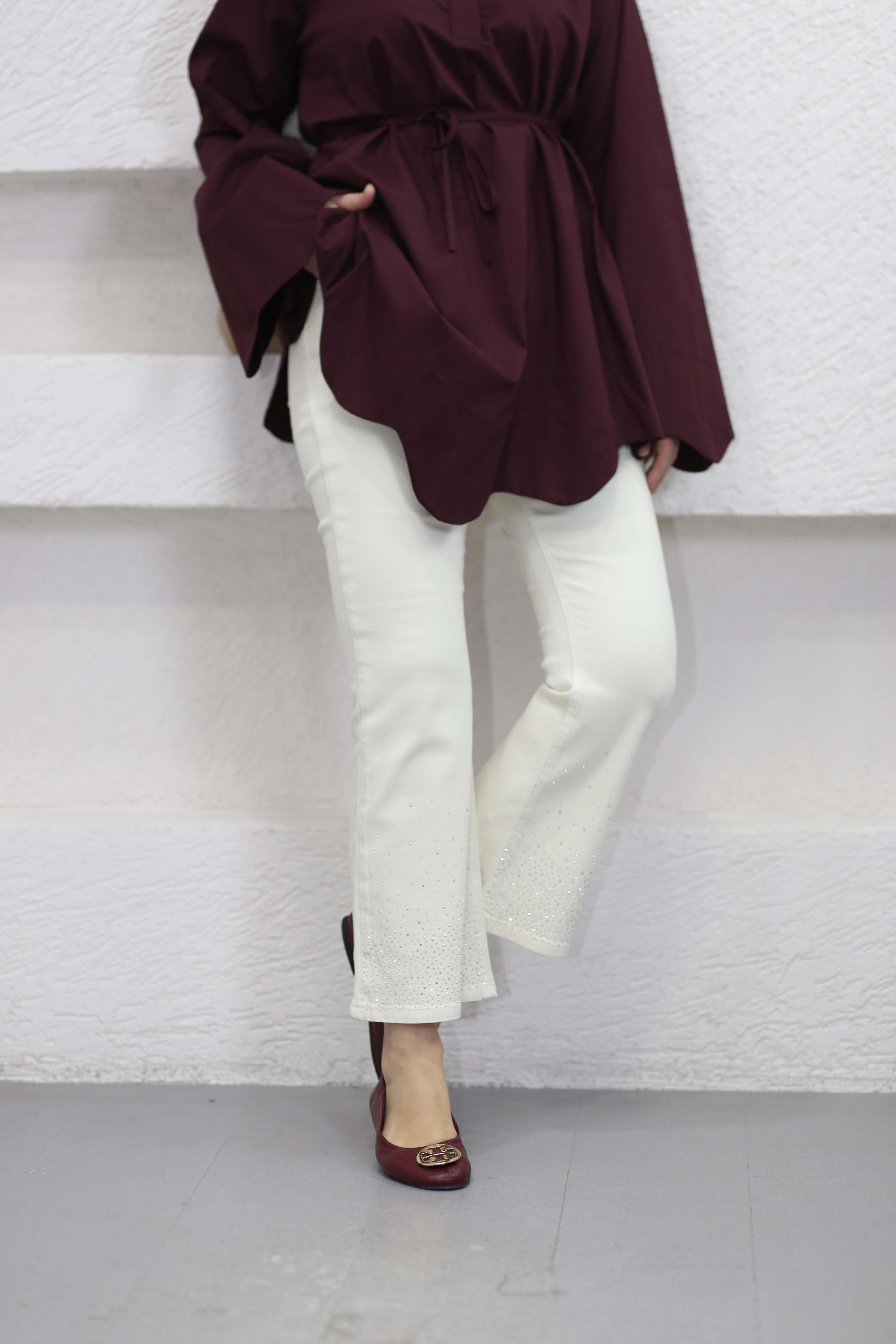 Paçası Taşlı İspanyol Pantolon Krem 2802