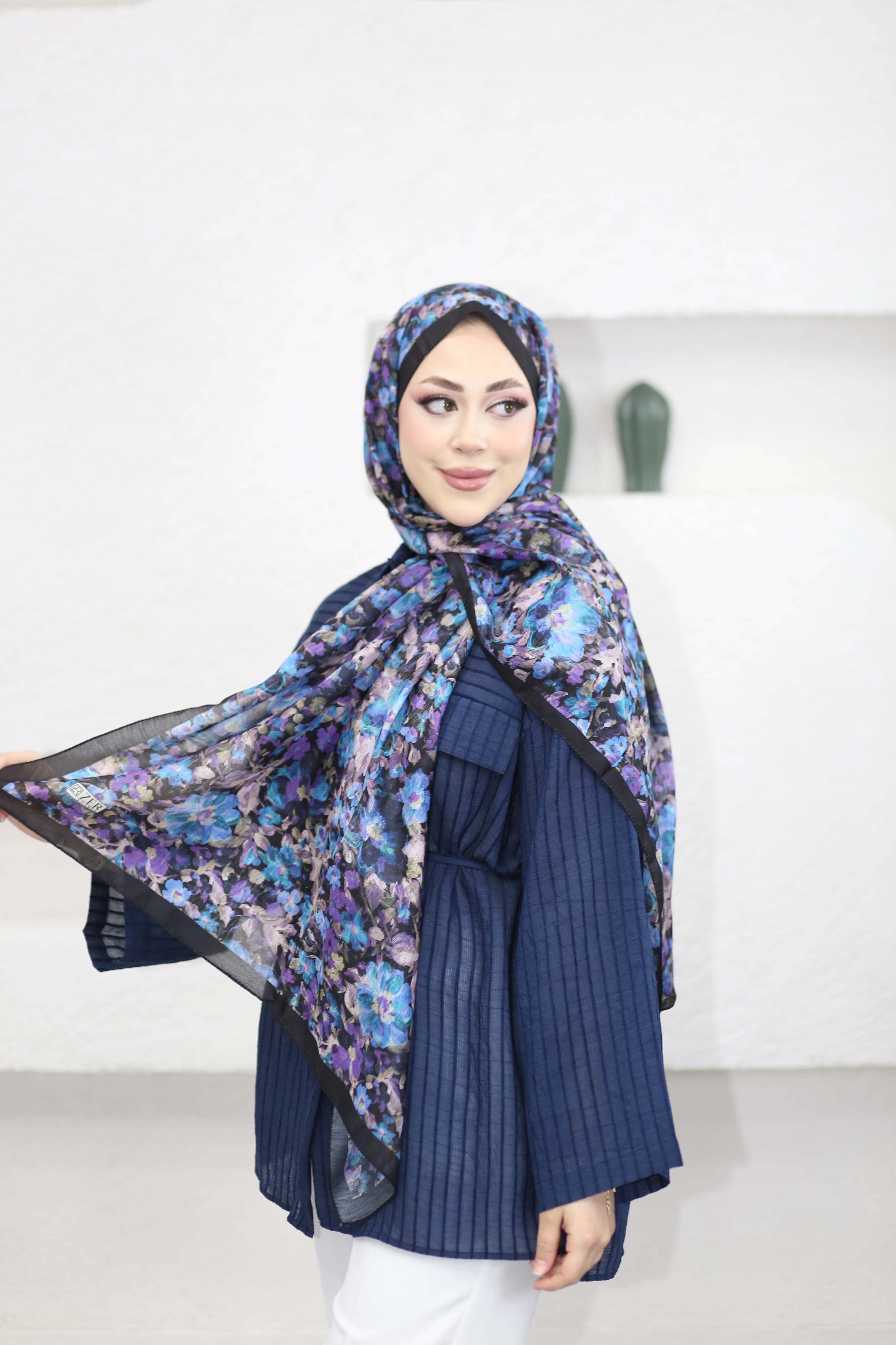 Karanfil Desen Şal Siyah 5101