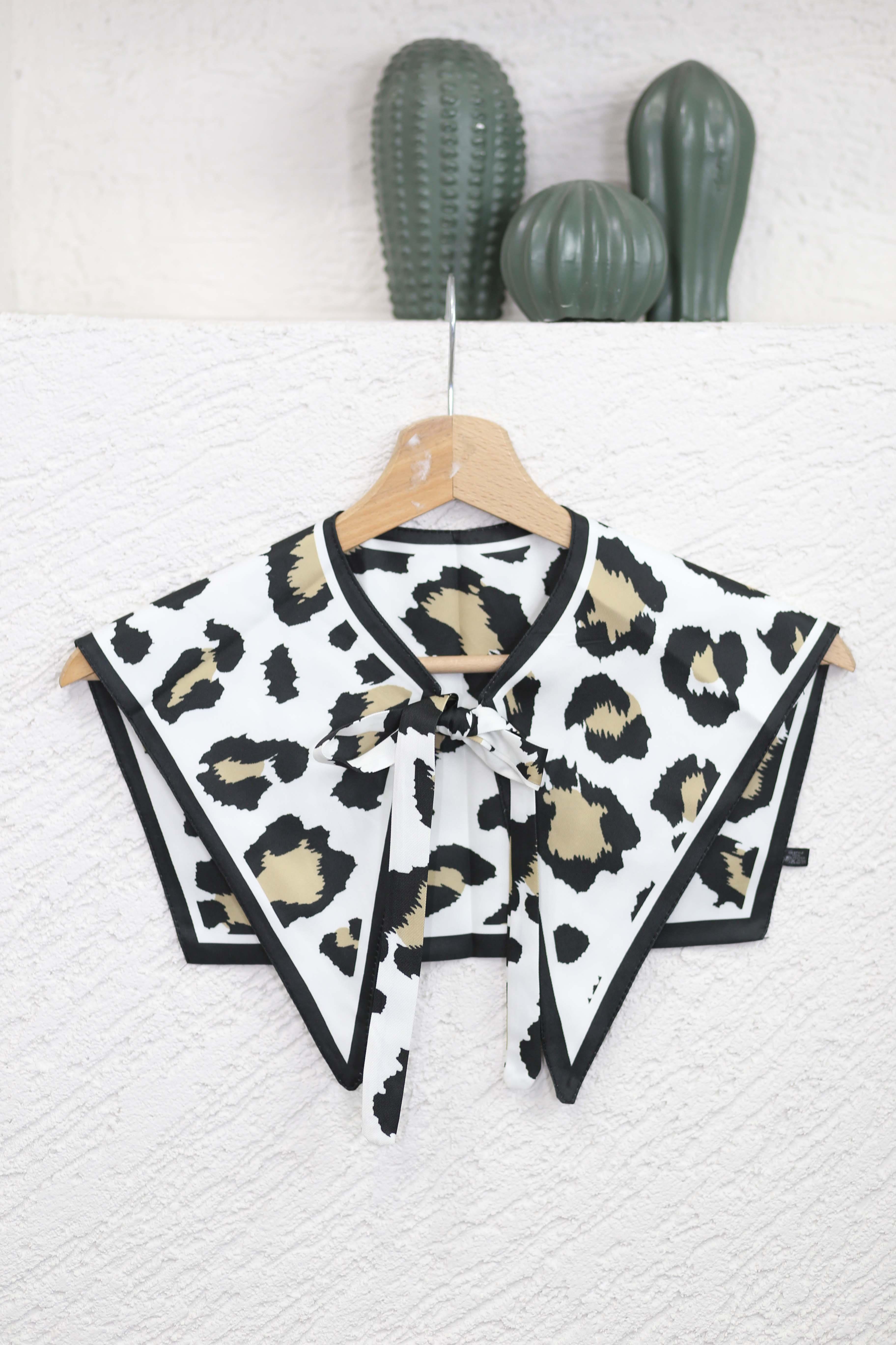 Yakalık Leopar Desen 1709