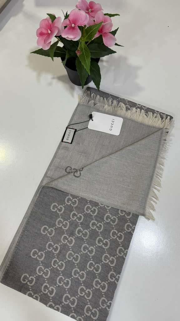 Gucci Şal Gri 1313