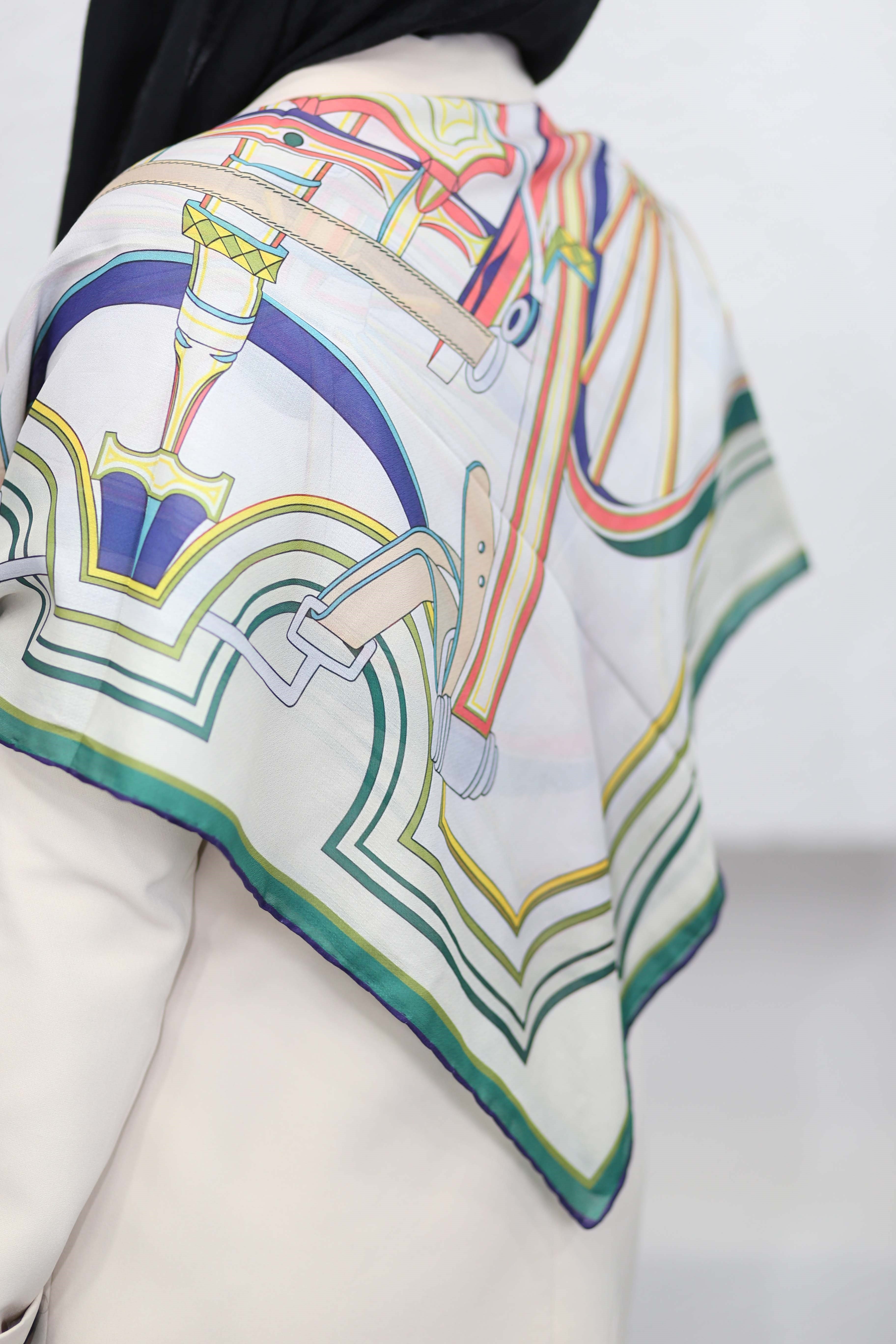 Renk Desenli Eşarp Yeşil 3226