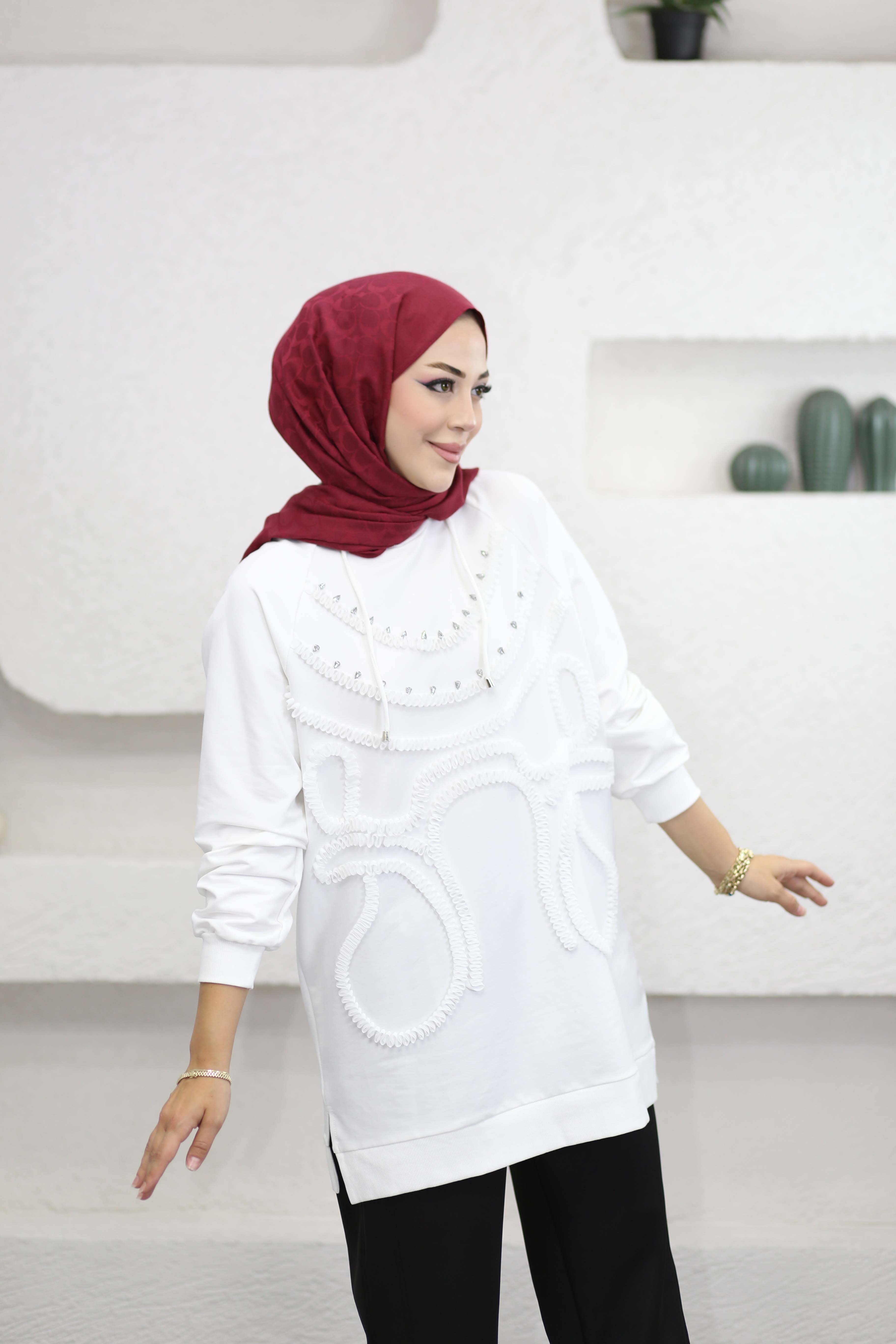 Önü Fırfır Taşlı Sweat Beyaz 10819