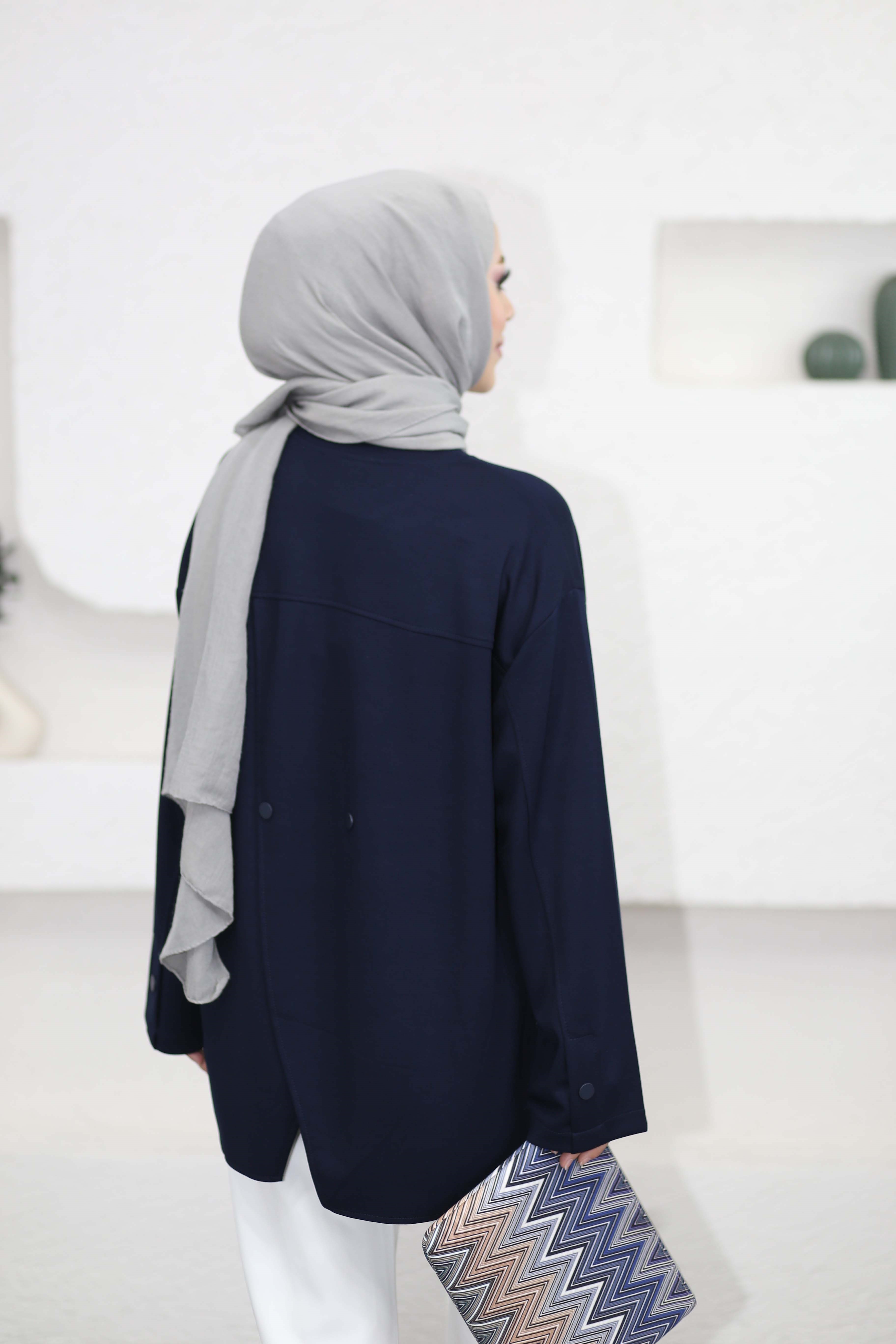 Arkası Çapraz Çıtçıtlı Sweat Lacivert 6656
