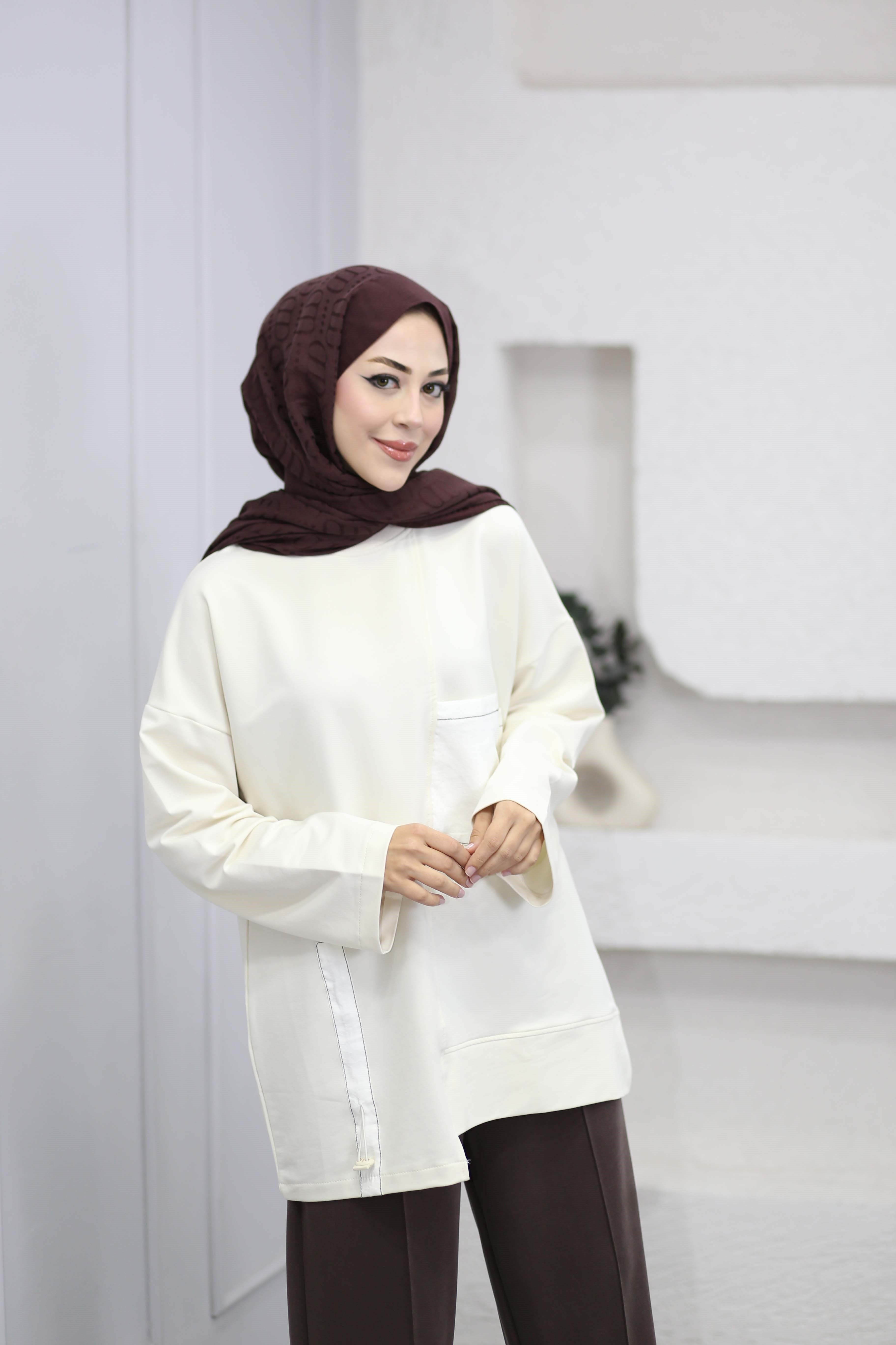 Yan Büzgülü Sweat Ekru 6709