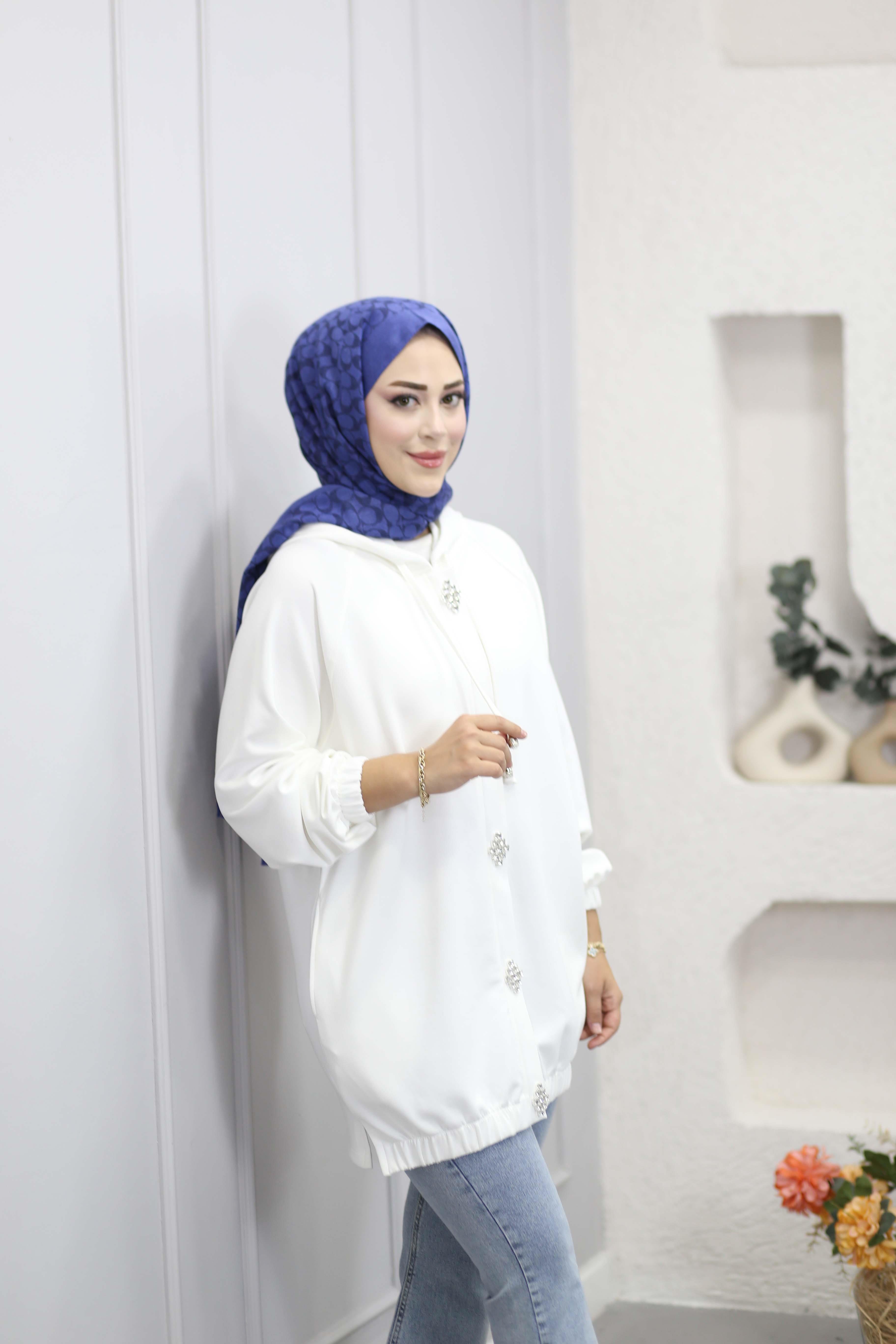 Kristal Dokunuş Kapşonlu Sweat Beyaz 250305