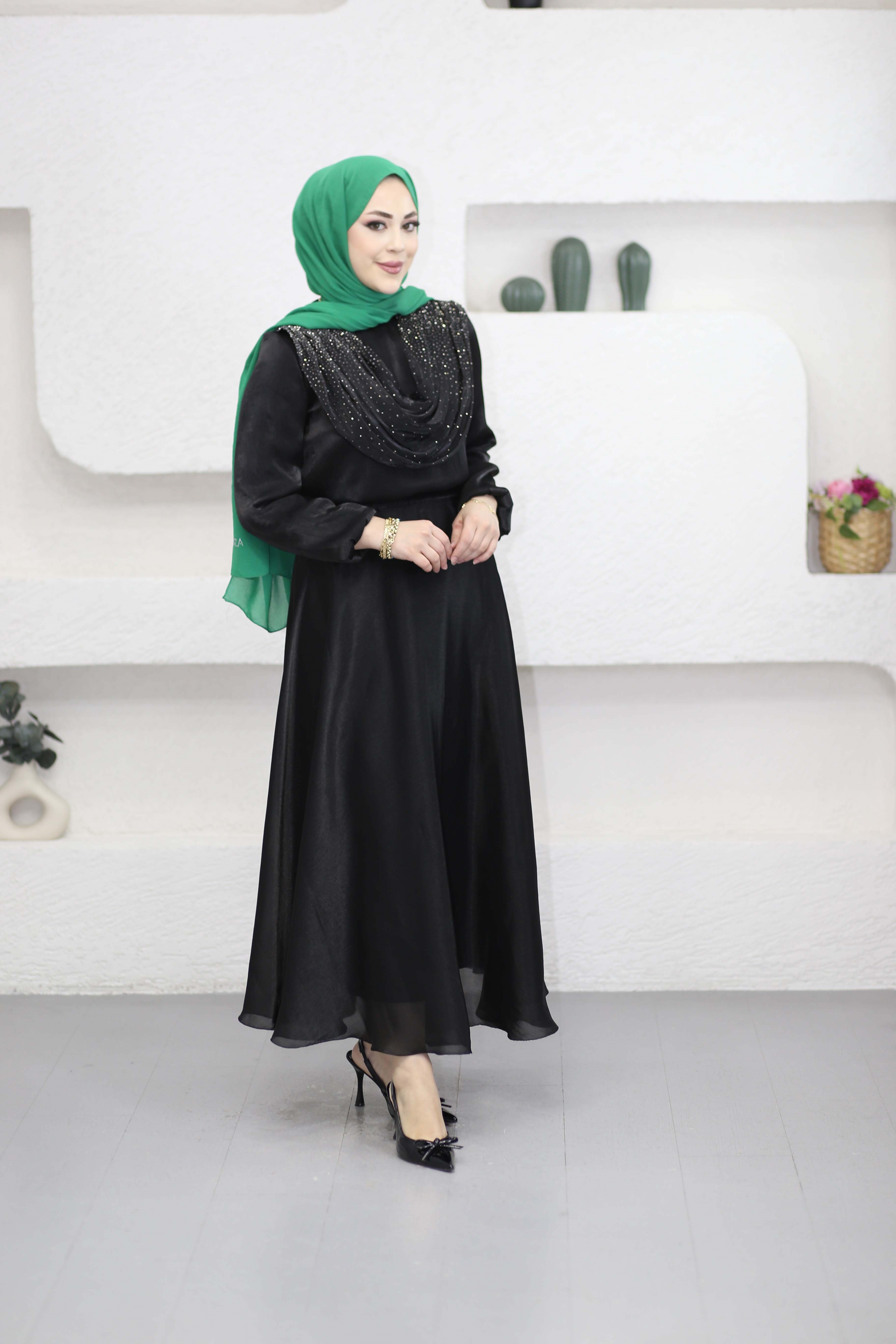 Şal Yakalı Taşlı Takım Siyah 7353