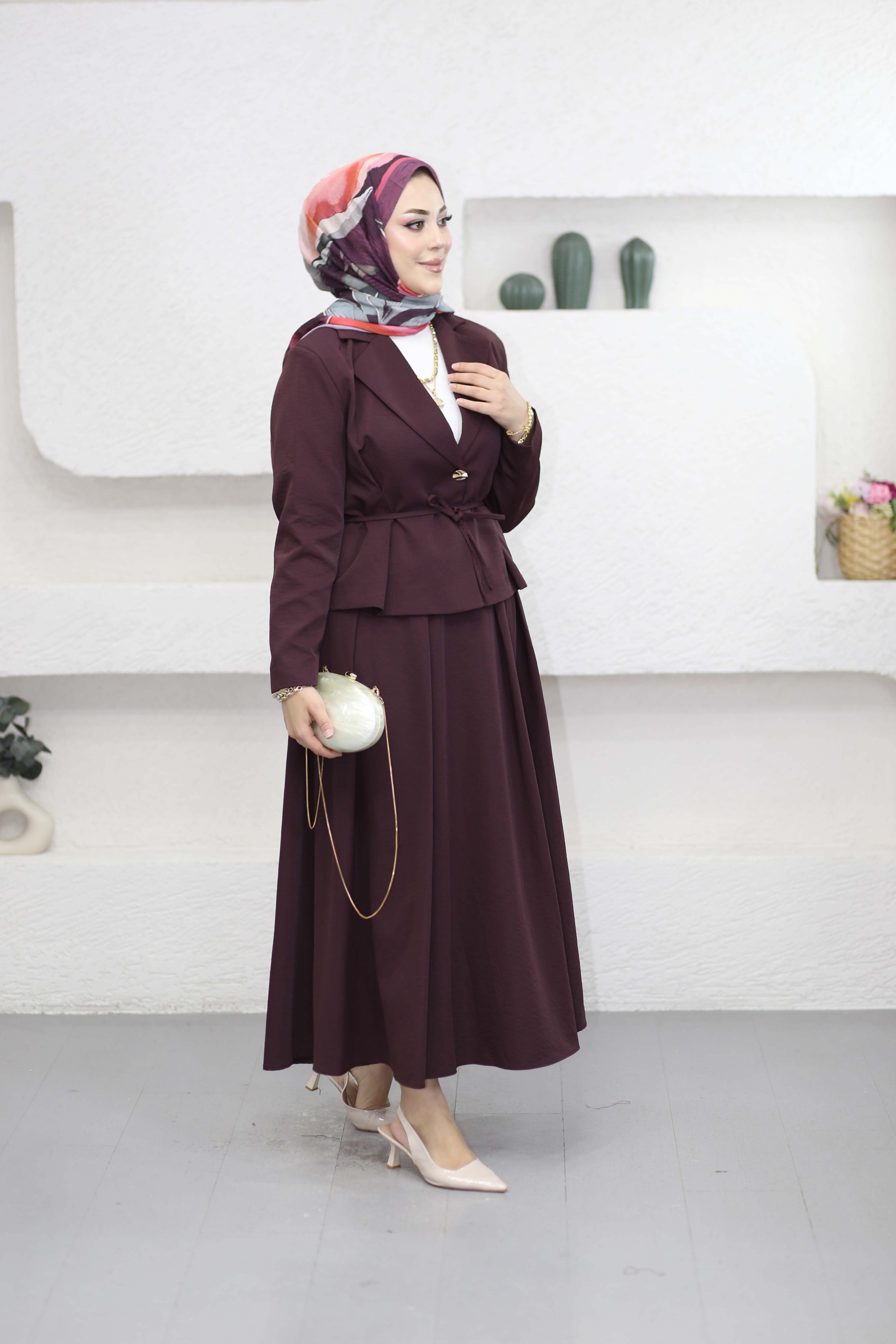 Sara Belden Oturtmalı Etekli Takım Bordo 8682