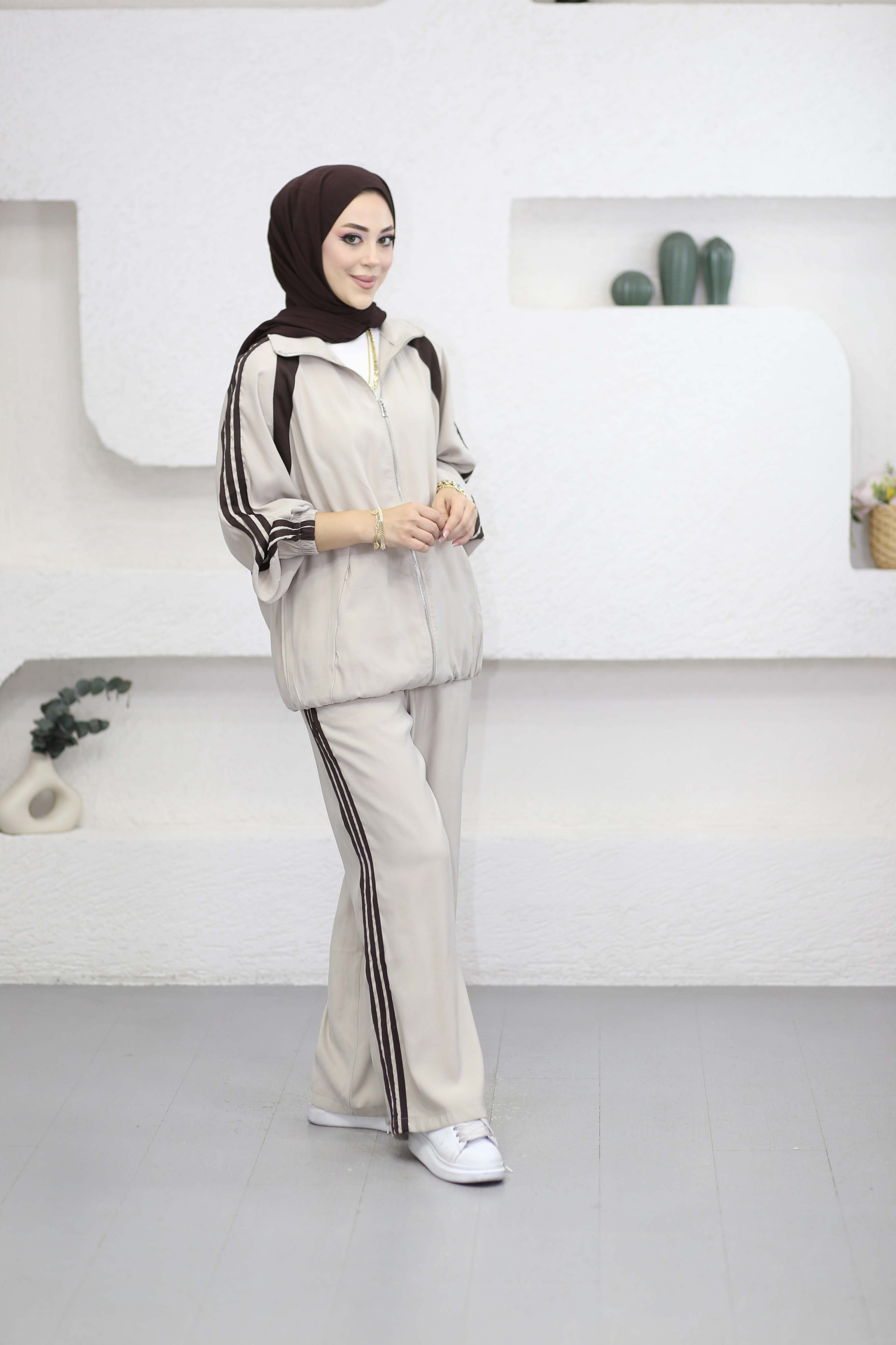 Zeynep Takım Taş 099