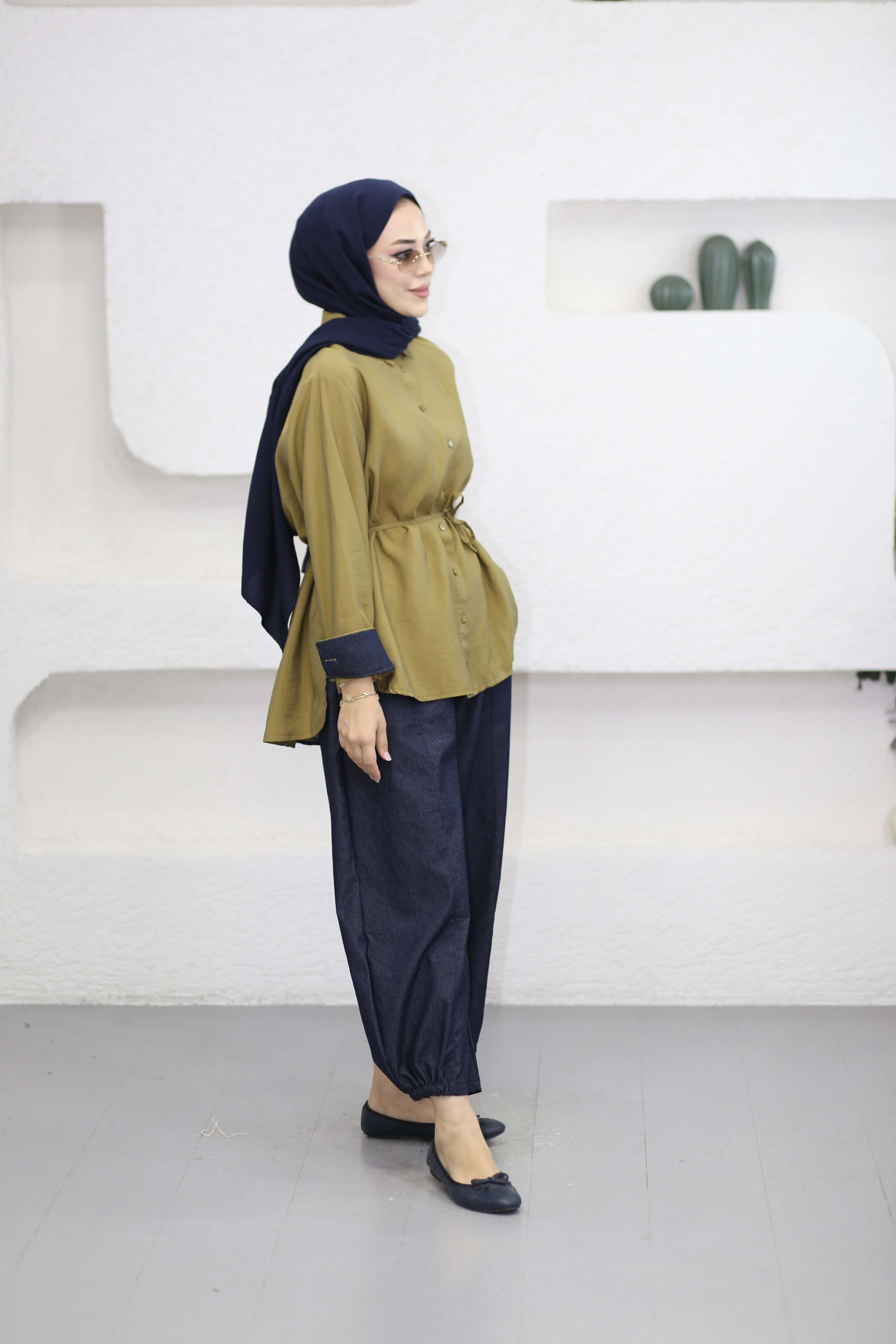 V Denim Detaylı Takım Yağ Yeşili 3213