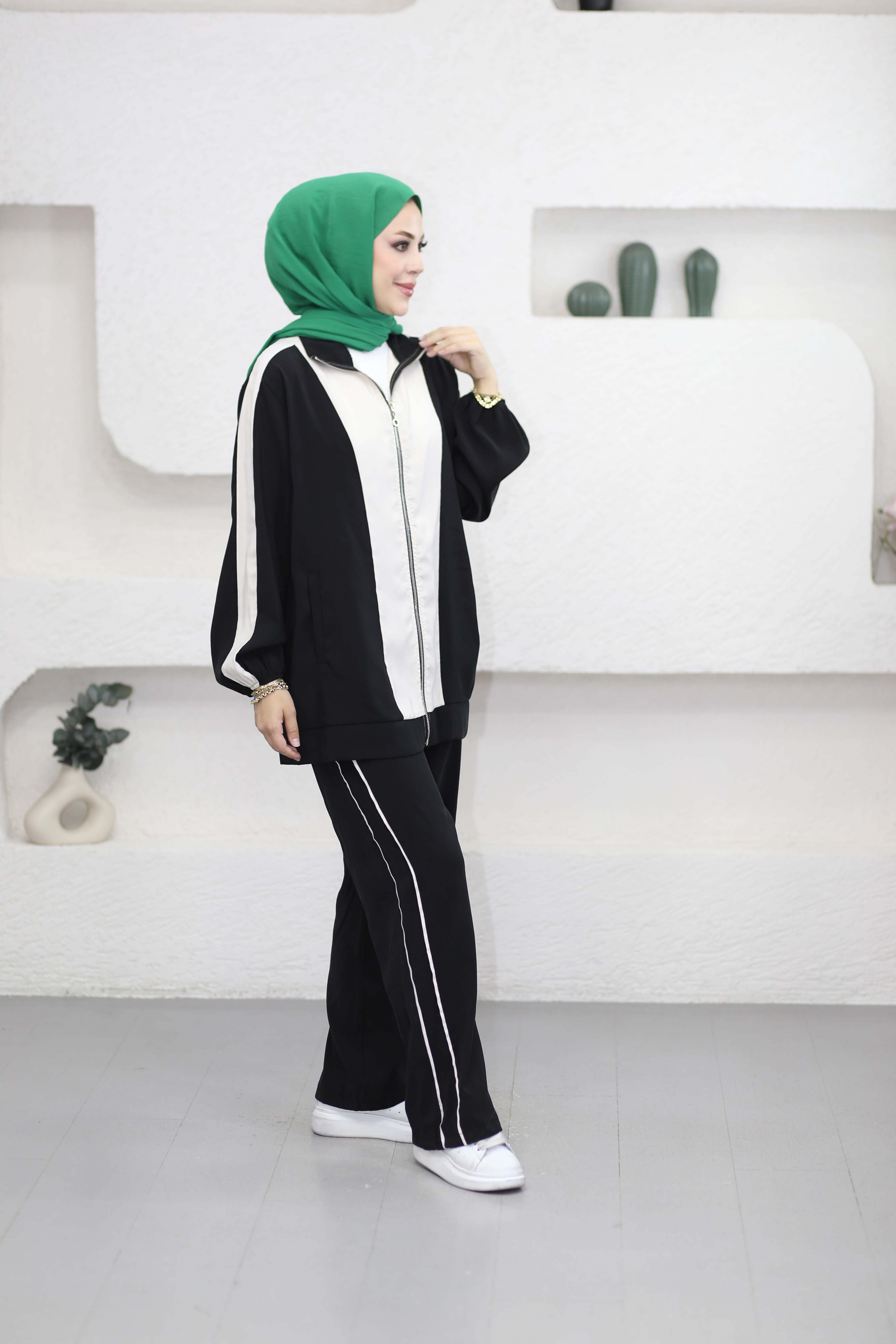 Semira Takım Siyah 22895