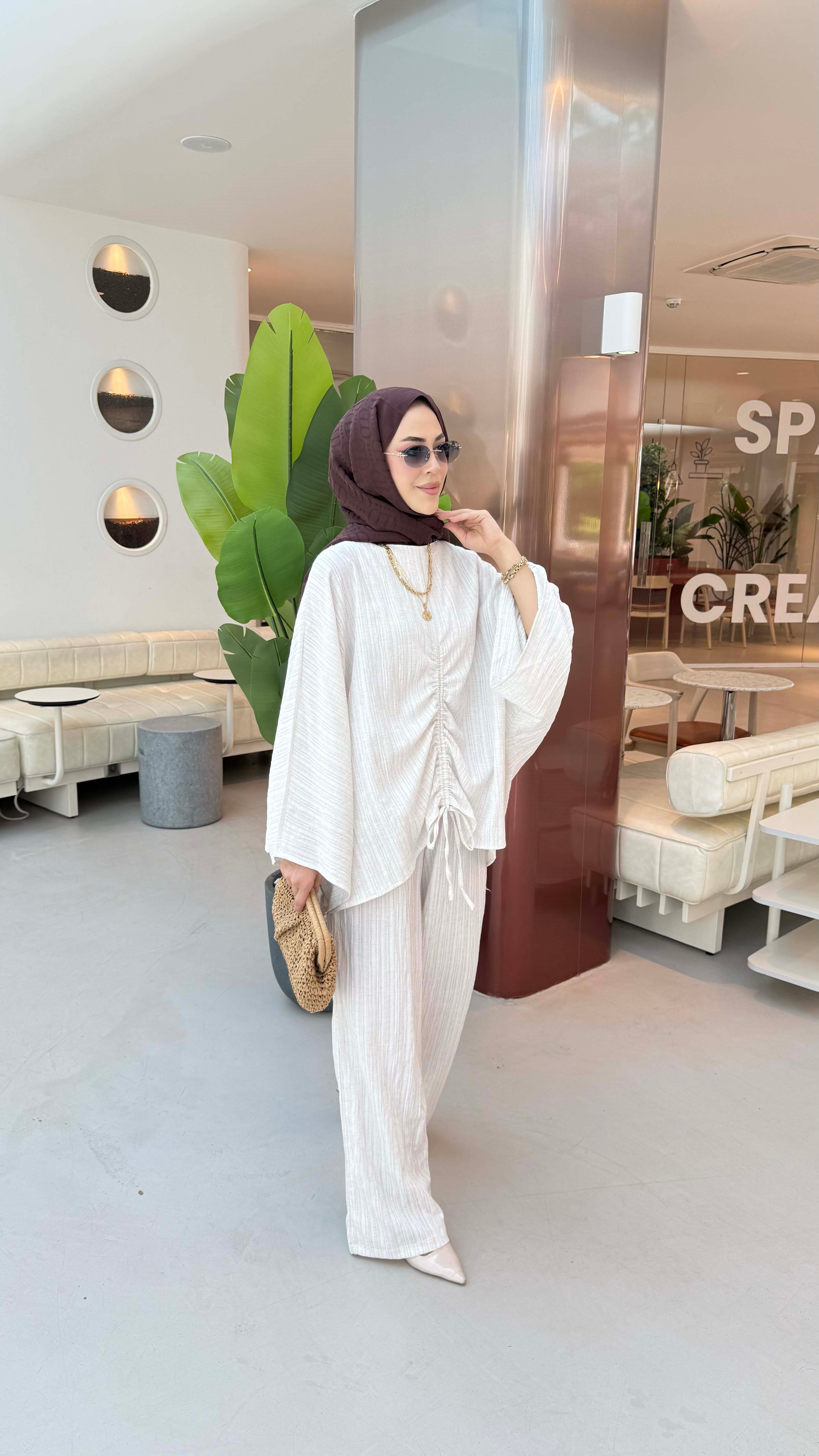 Moi Takım Bej 334