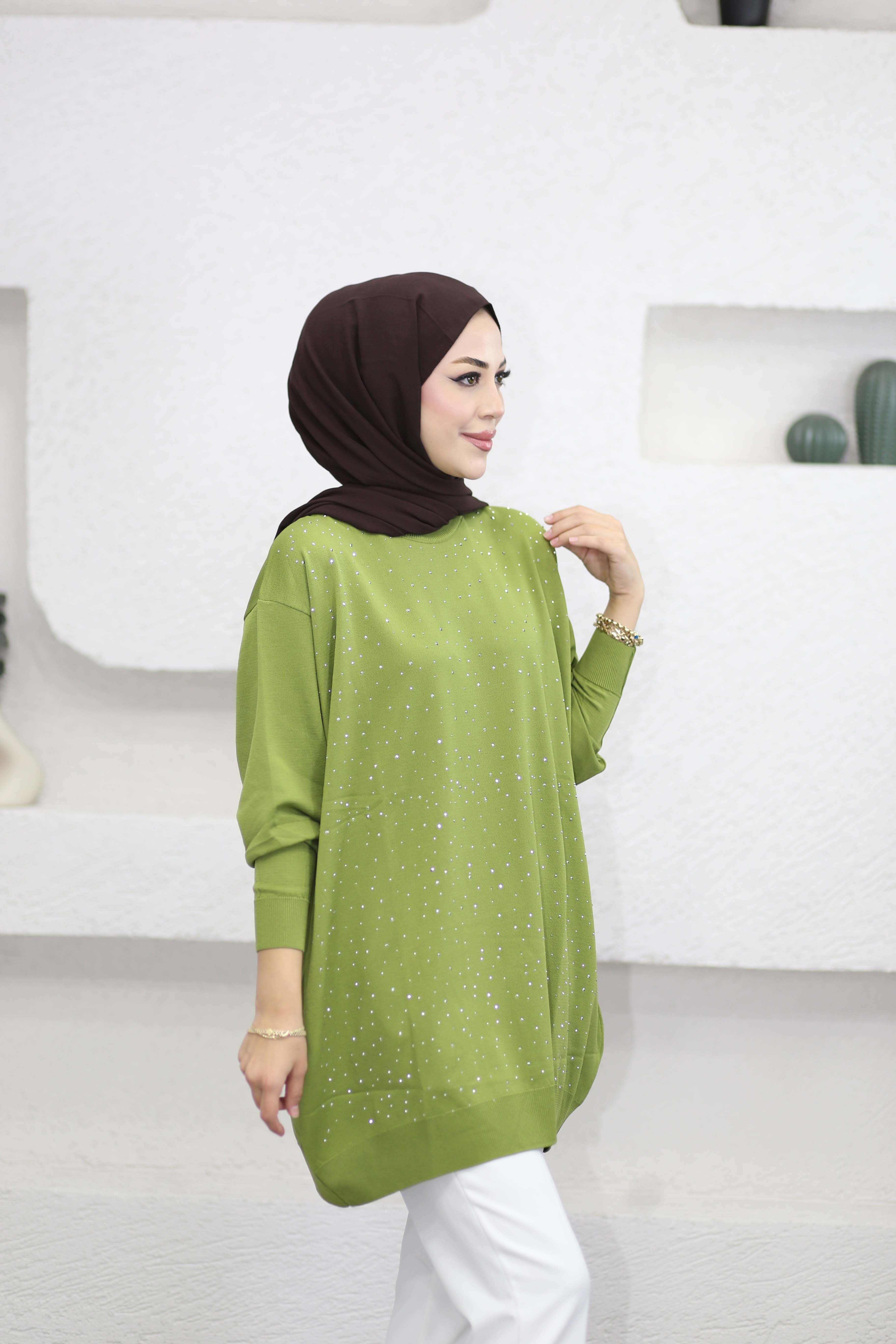 Taşlı Merserize Tunik Fıstık Yeşil 2570