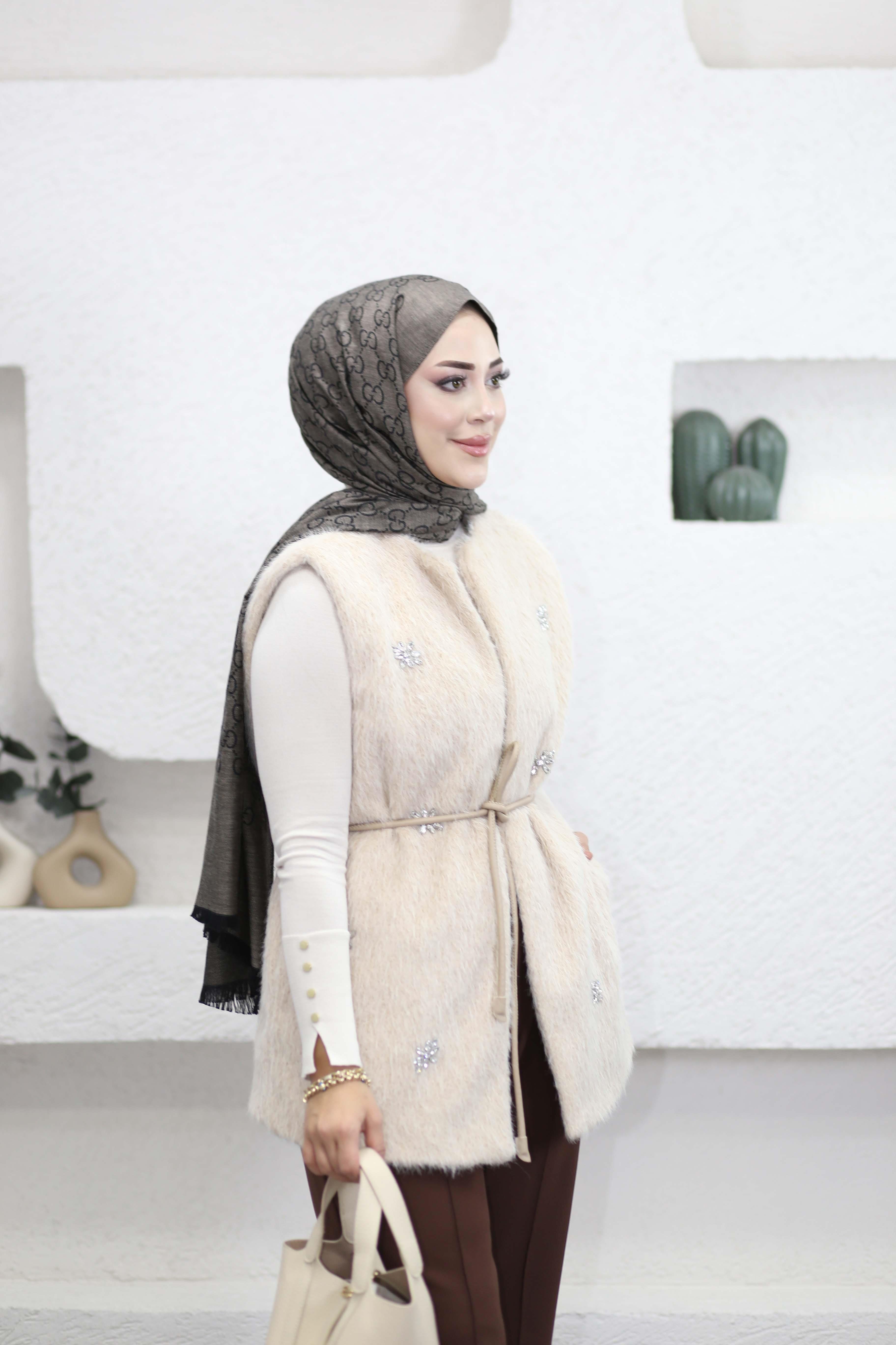 Çiçek Taşlı Yelek Bej 51235