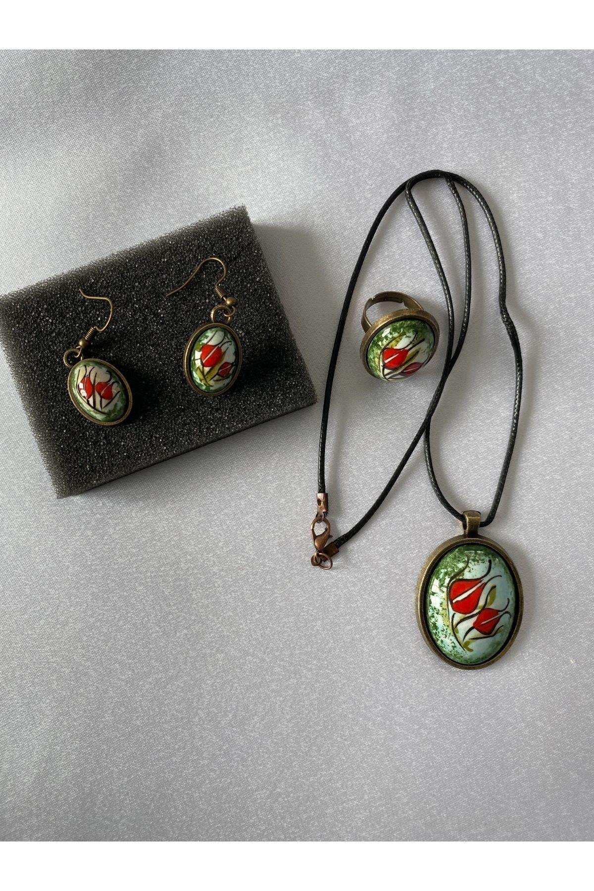 Iznik Çini Set Kolye Küpe Yüzük Otantik El Boyaması Yeşil Renk Deri Ipli
