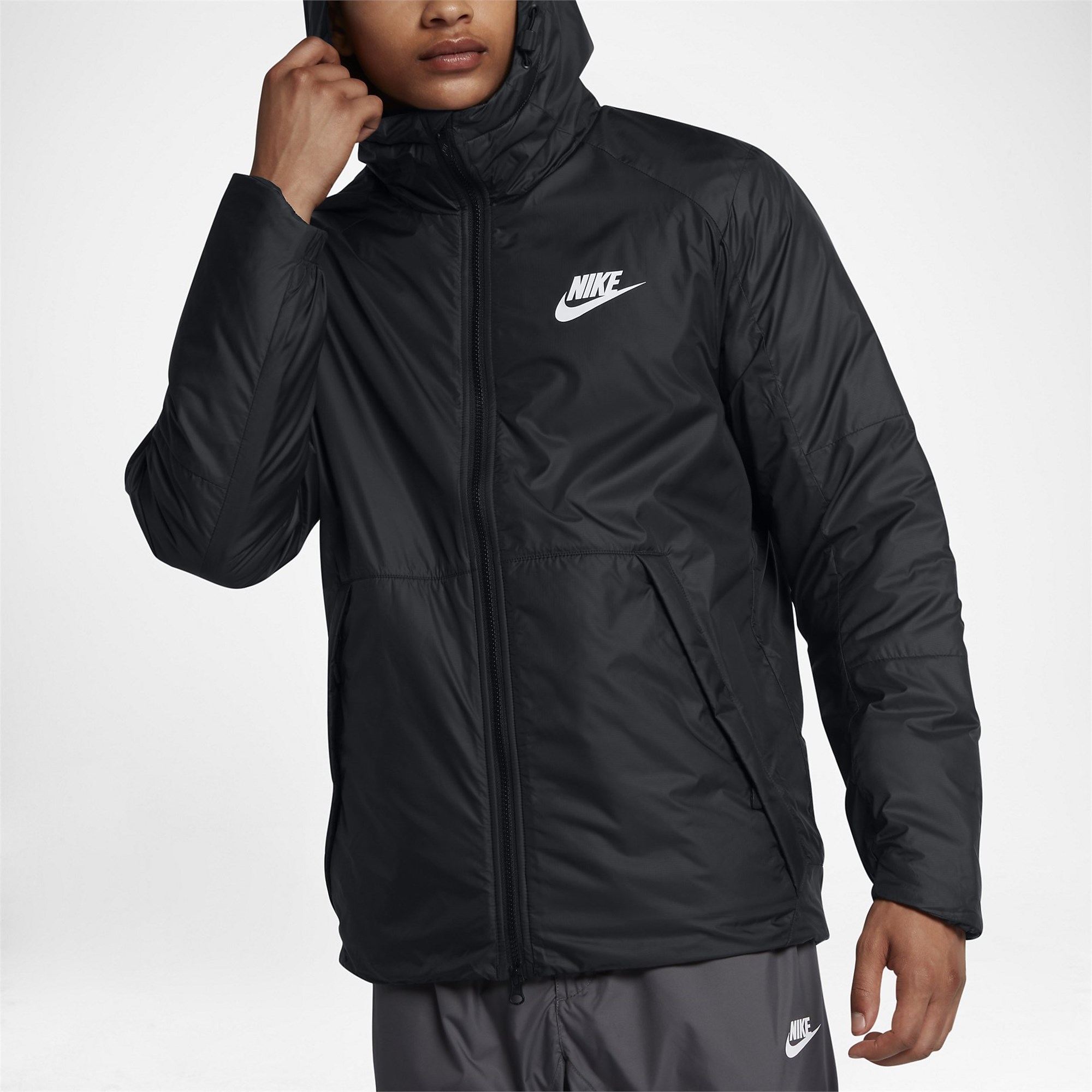 Куртка найк черная. Куртка Nike Sportswear черная мужская. Nike Sportswear Synthetic-fill Windrunner Jacket. Куртка найк мужская 2023.
