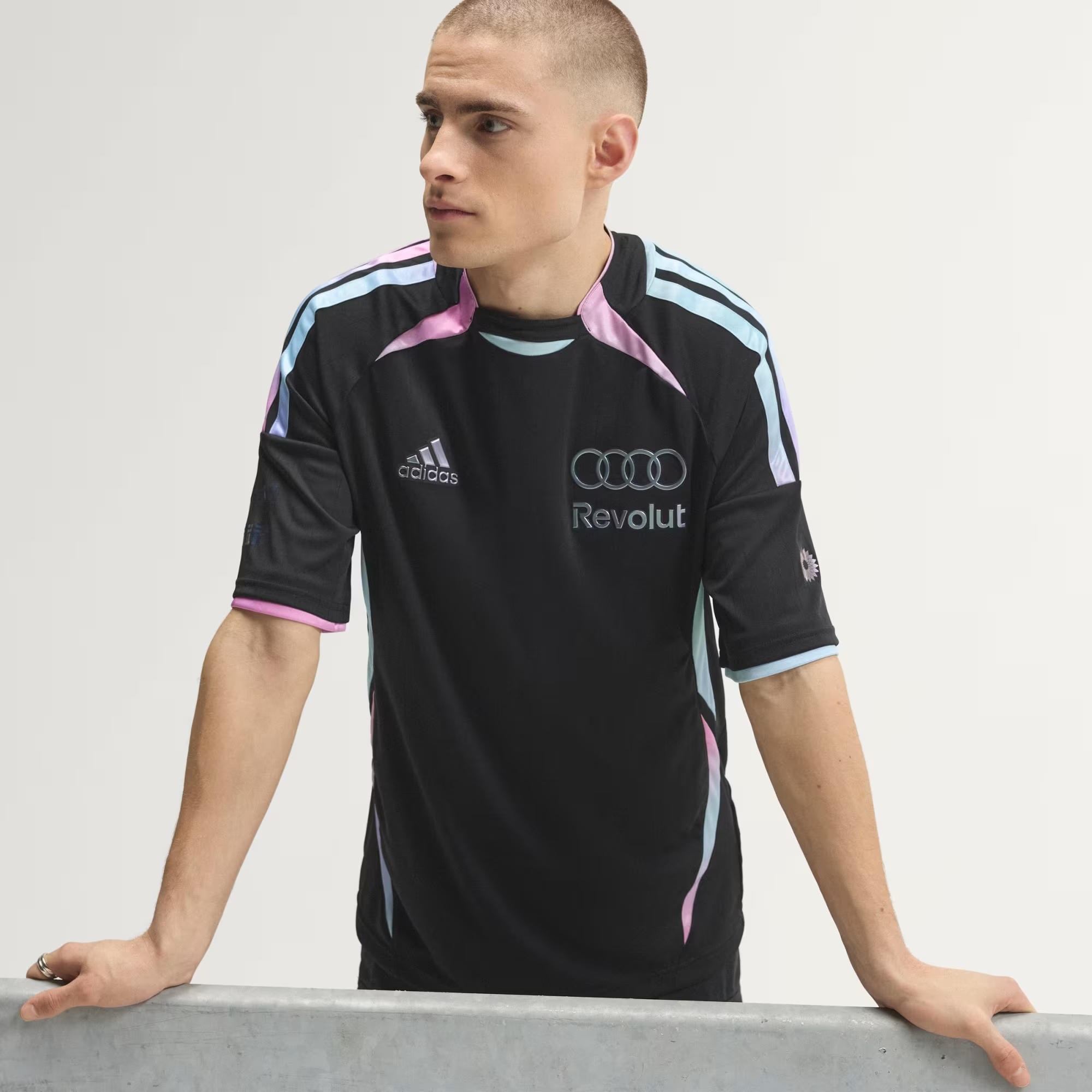 AU TG JSY M - ADIDAS SIYAH