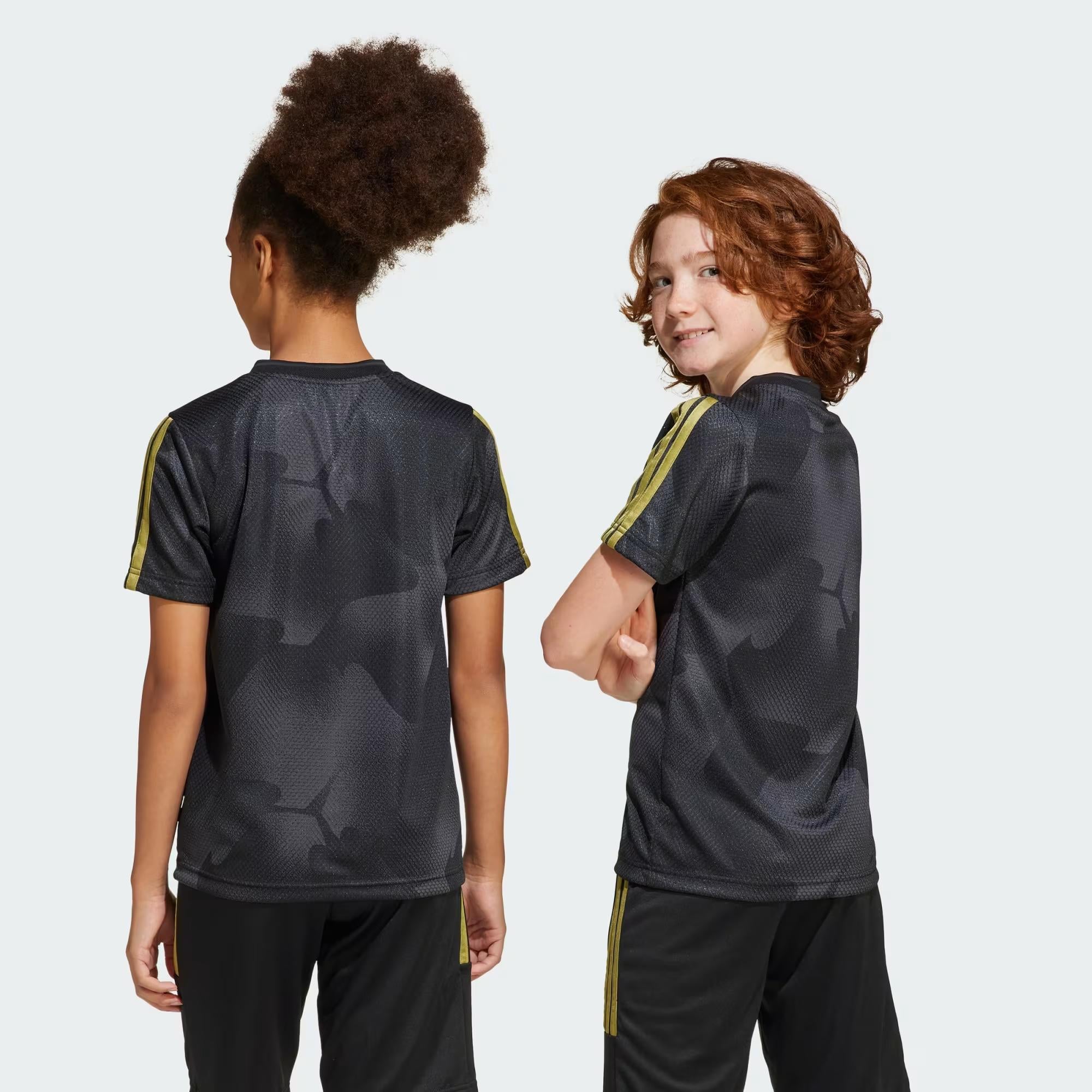 J HOT COF TEE - ADIDAS SIYAH